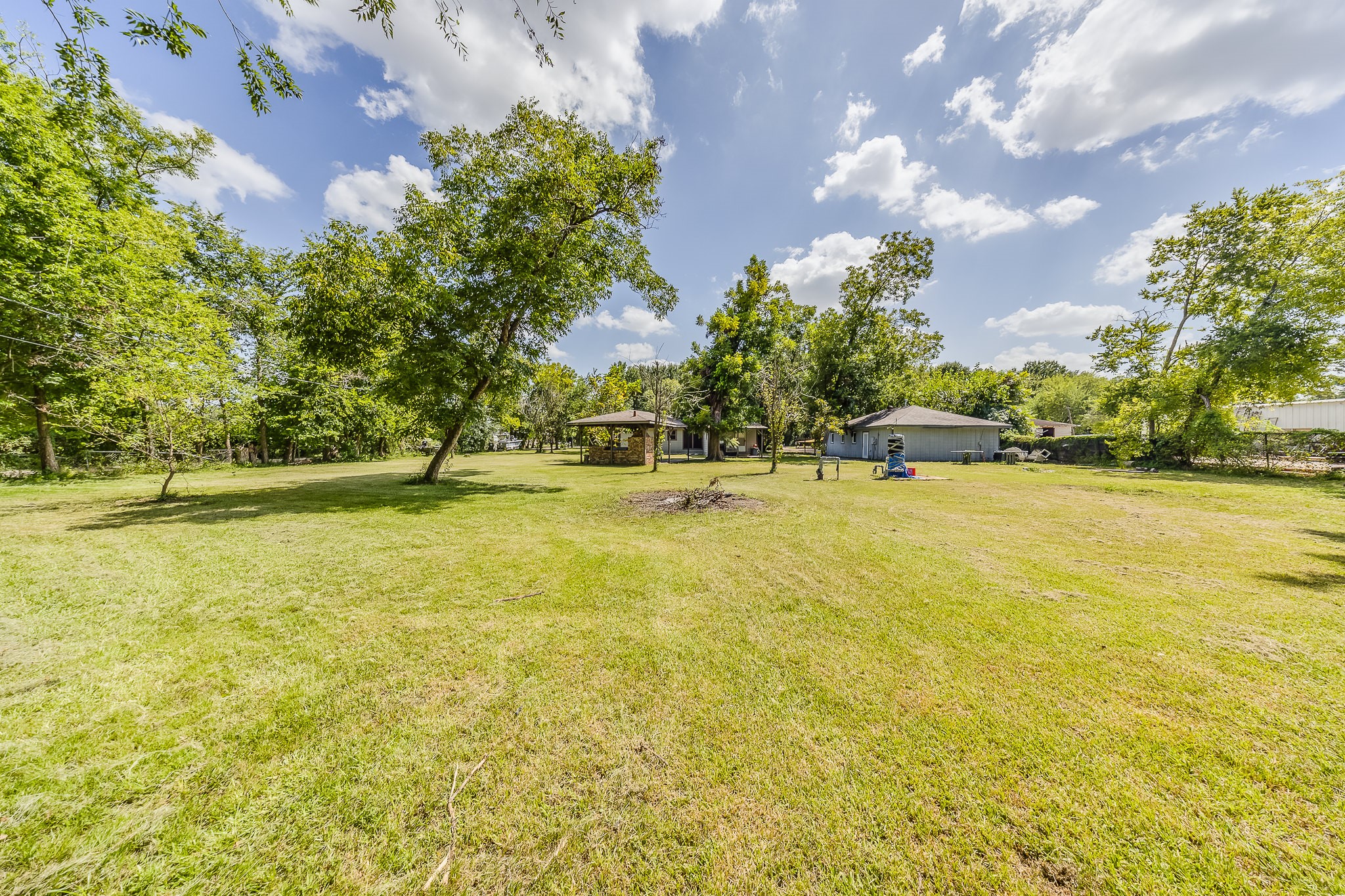 1725 Strawn Road Property Photo 34