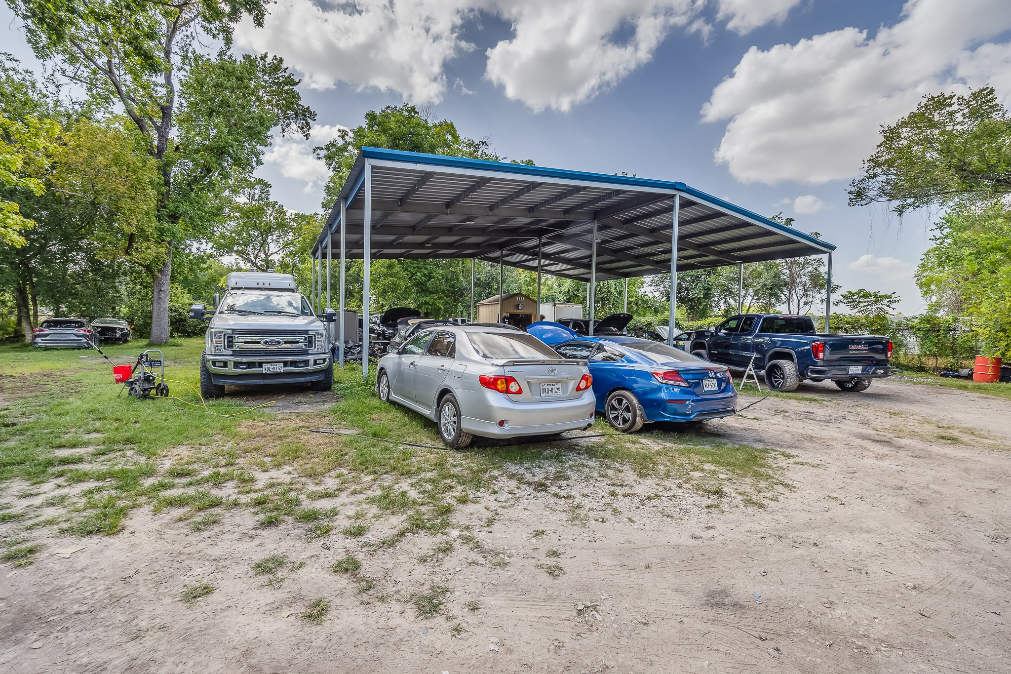 1725 Strawn Road Property Photo 41