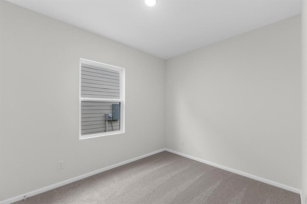 22495 Kinley Street Property Photo 7