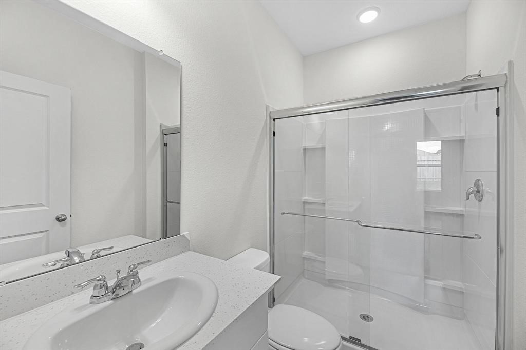 22495 Kinley Street Property Photo 13