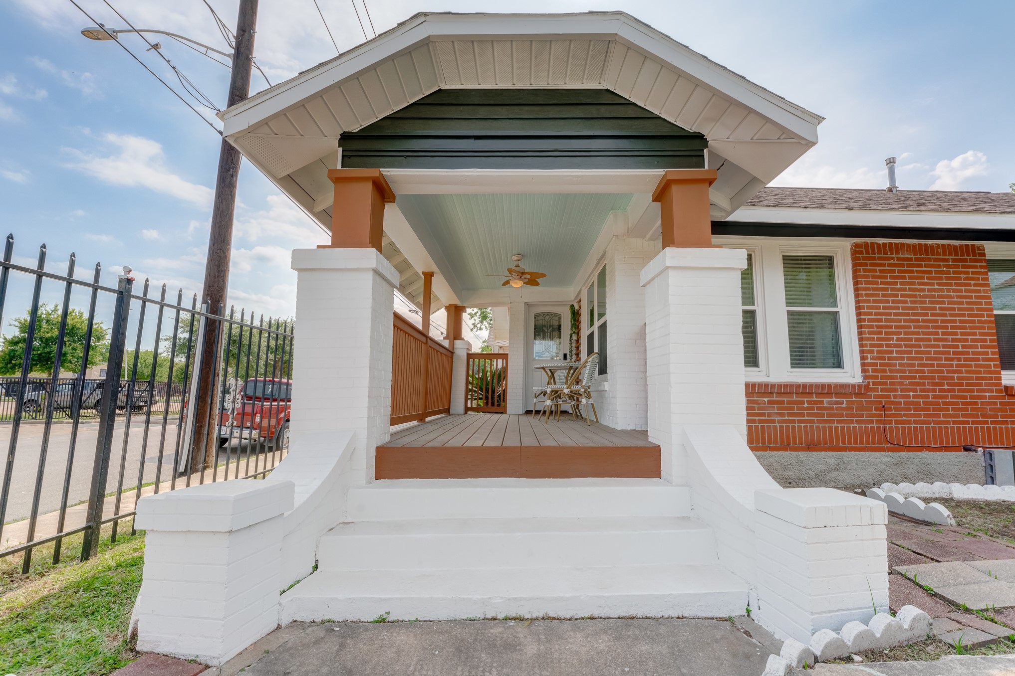 1115 Morris Street Property Photo 1