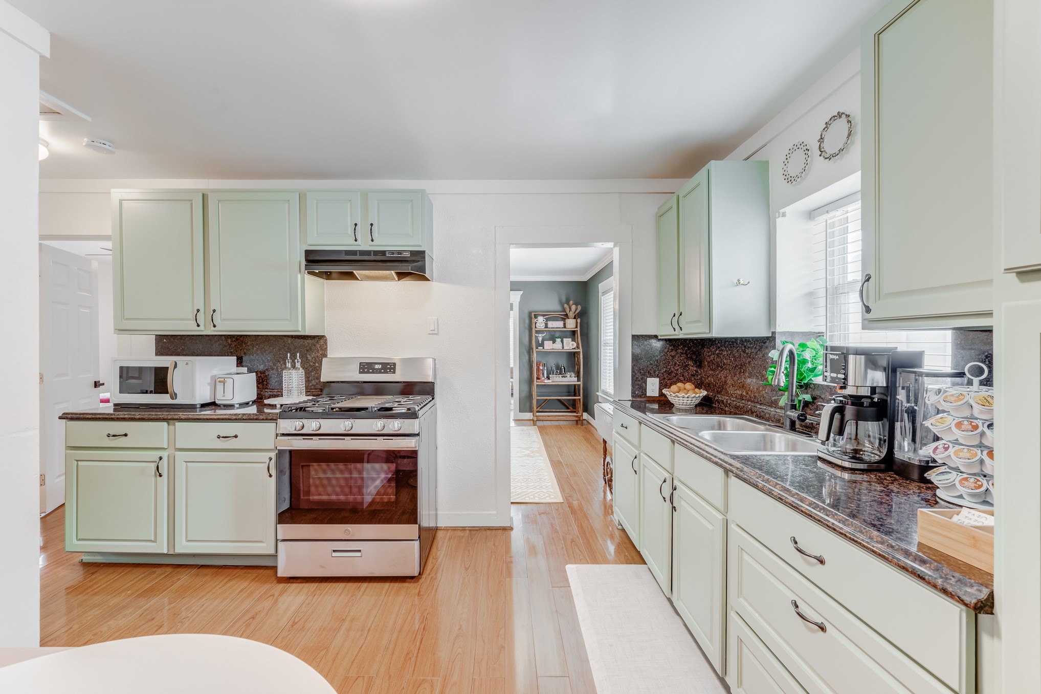 1115 Morris Street Property Photo 8