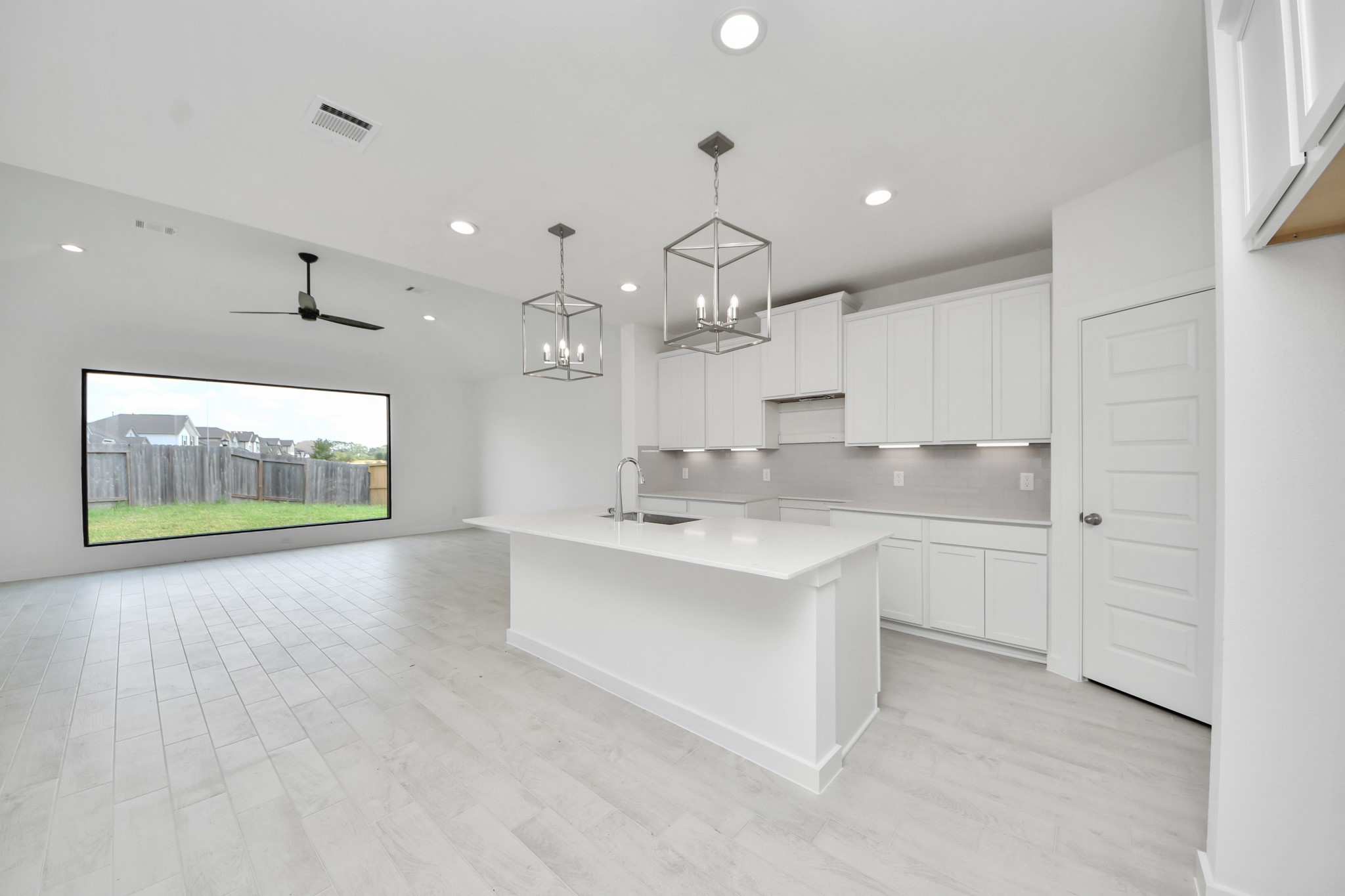 11802 Royal Willow Lane Property Photo 12