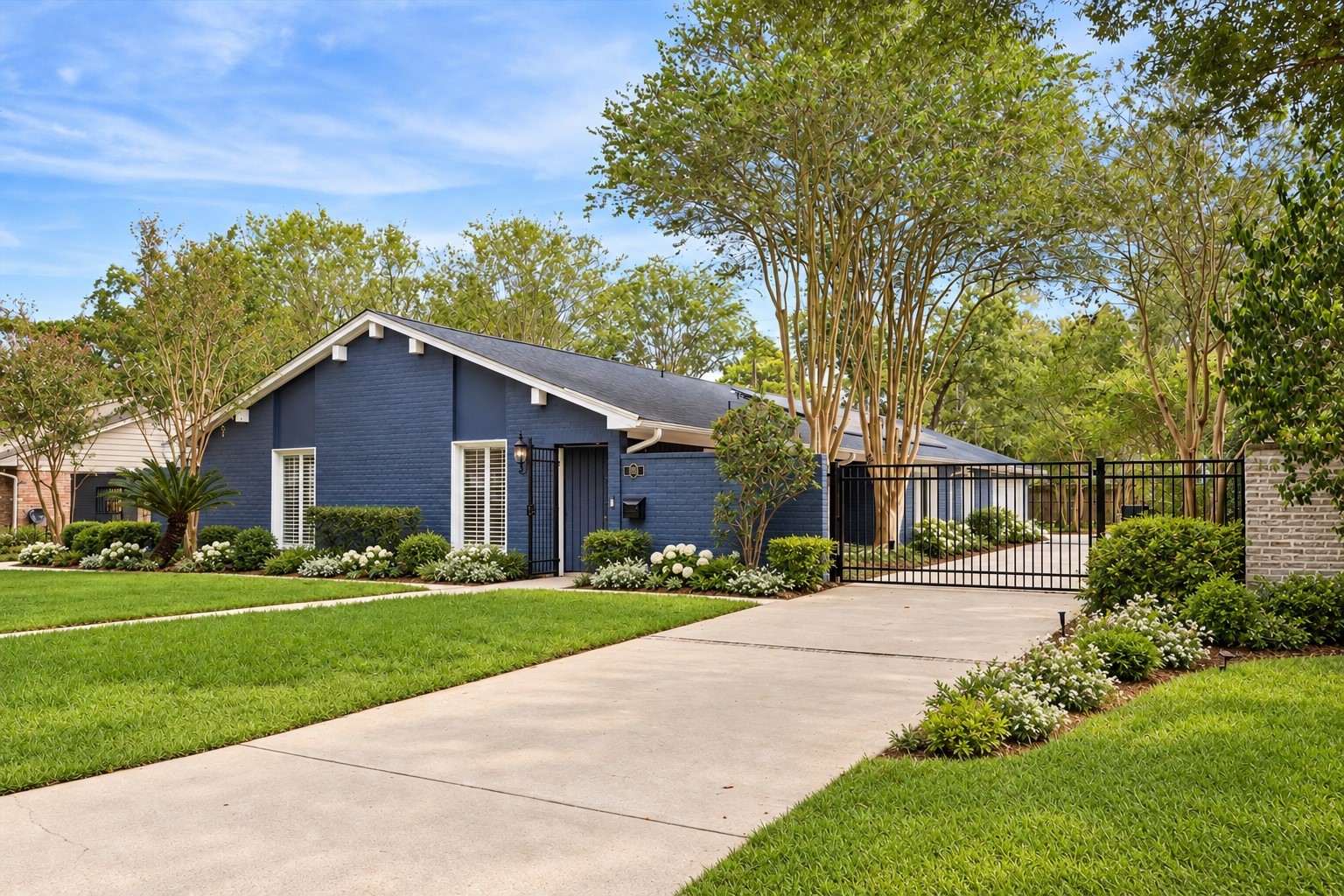 10323 Green Tree Road Property Photo 1