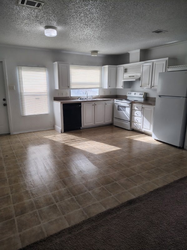 11810 Greenglen Drive Property Photo 6