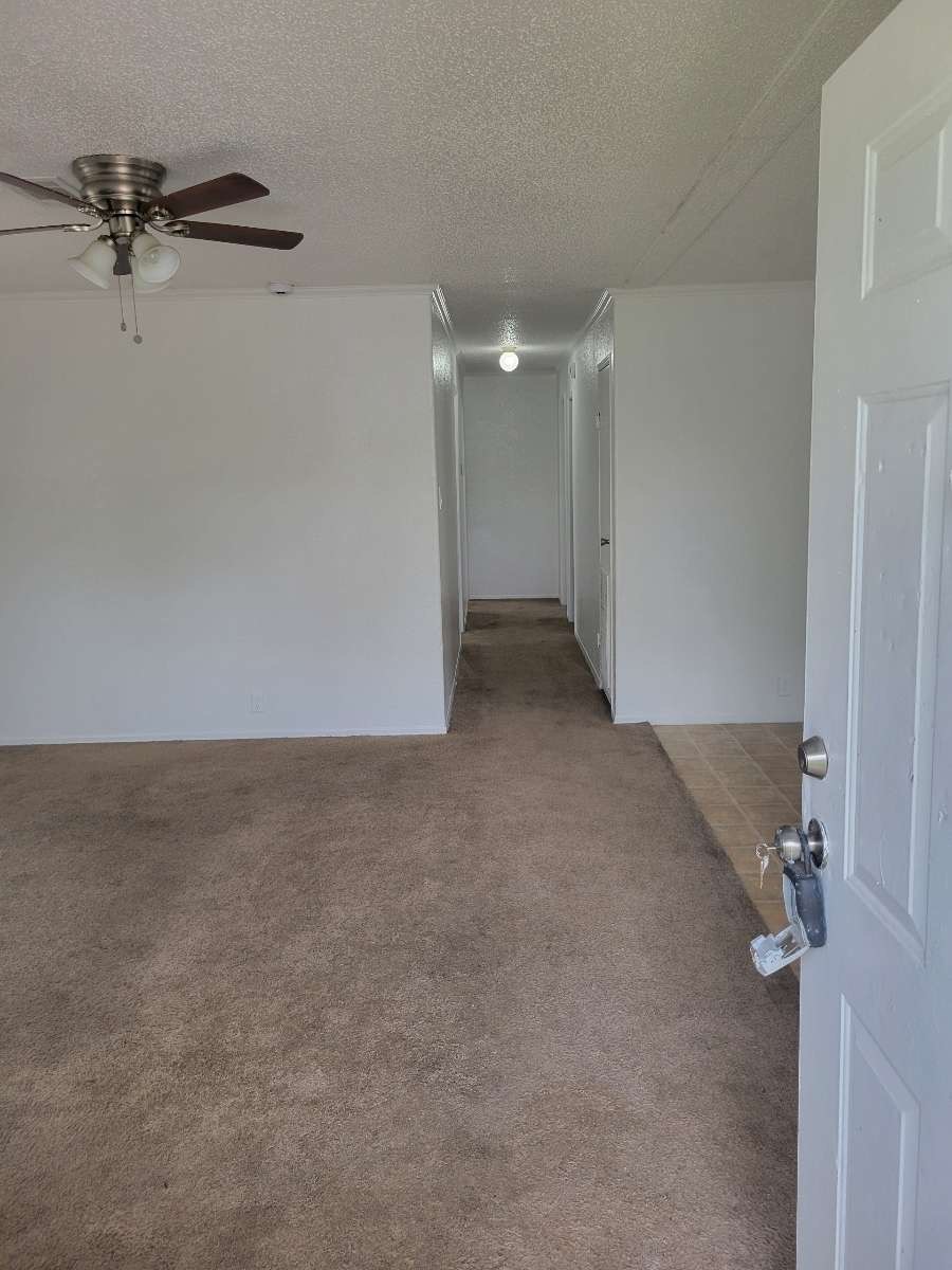 11810 Greenglen Drive Property Photo 16
