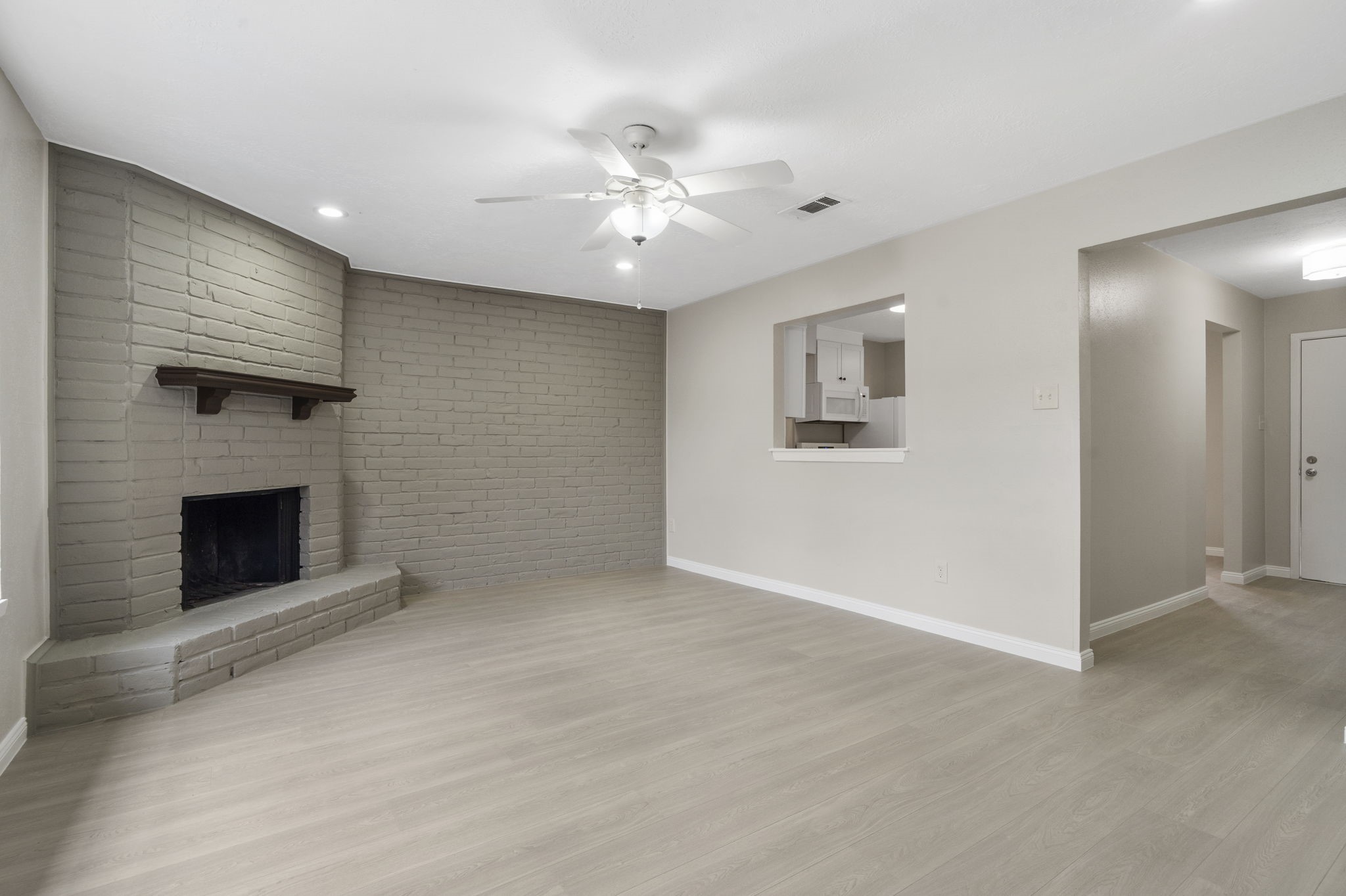 6907 Chasewood Drive Property Photo 1