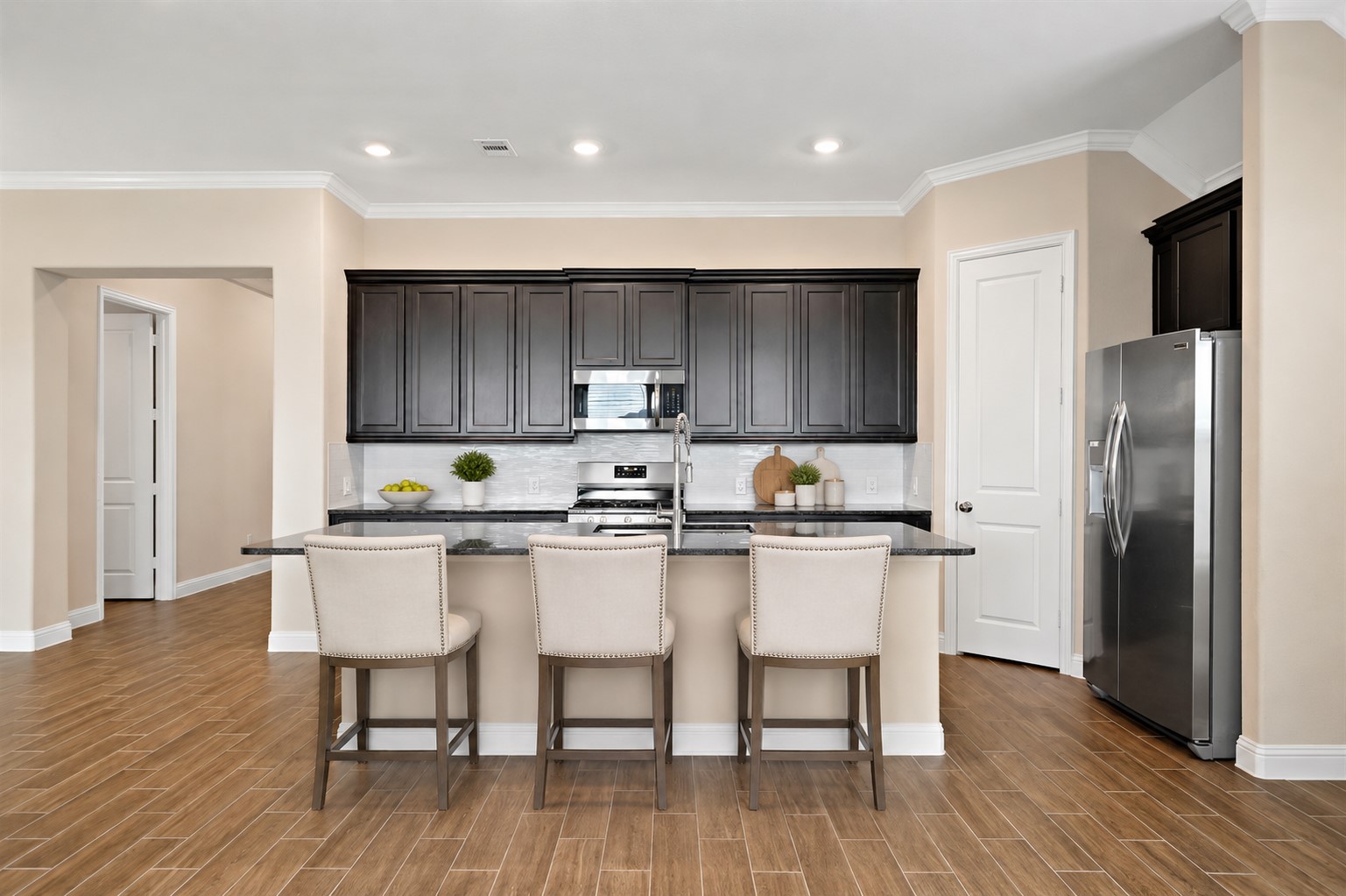 2403 Madera Landing Lane Property Photo 10