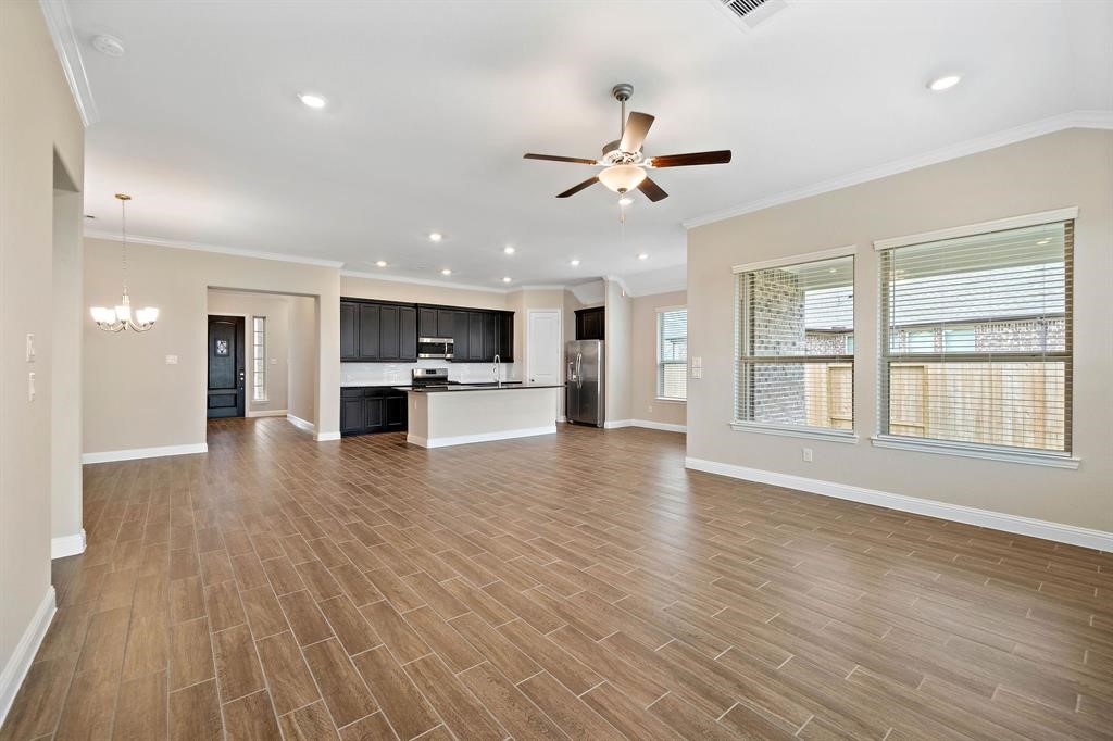 2403 Madera Landing Lane Property Photo 18