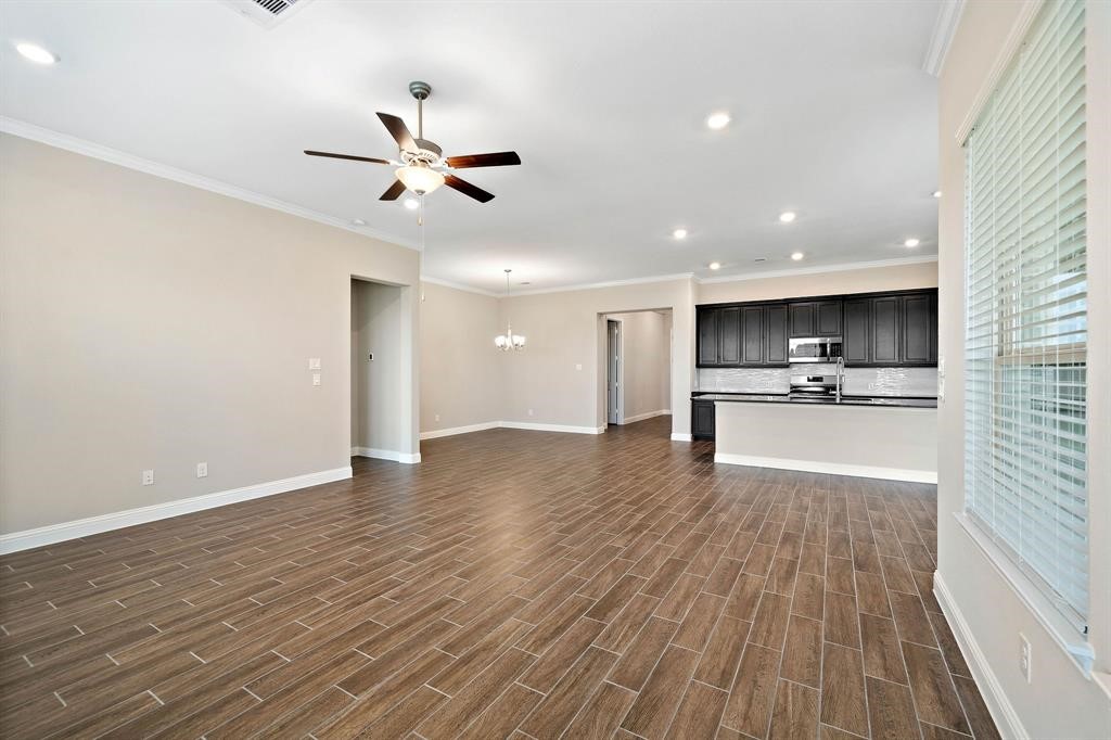2403 Madera Landing Lane Property Photo 19