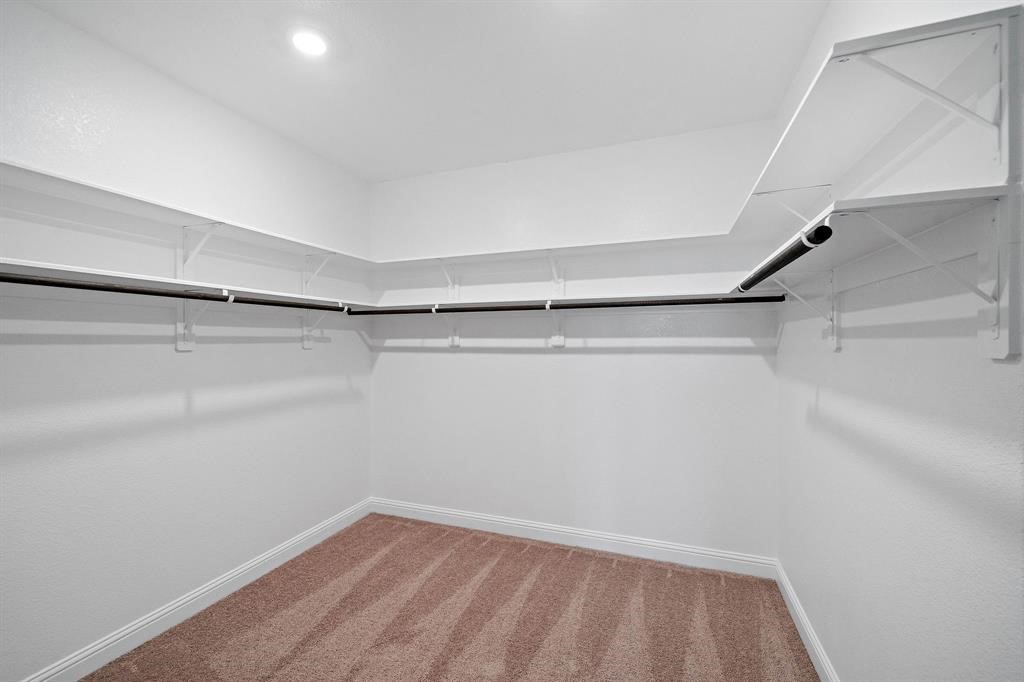 2403 Madera Landing Lane Property Photo 27