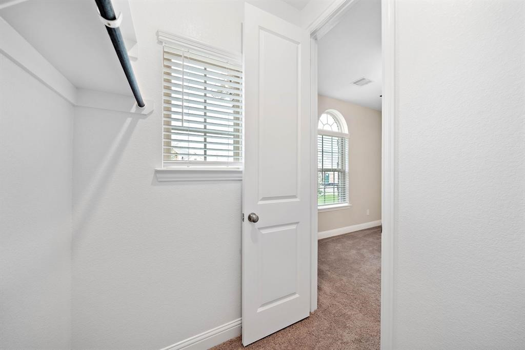 2403 Madera Landing Lane Property Photo 30
