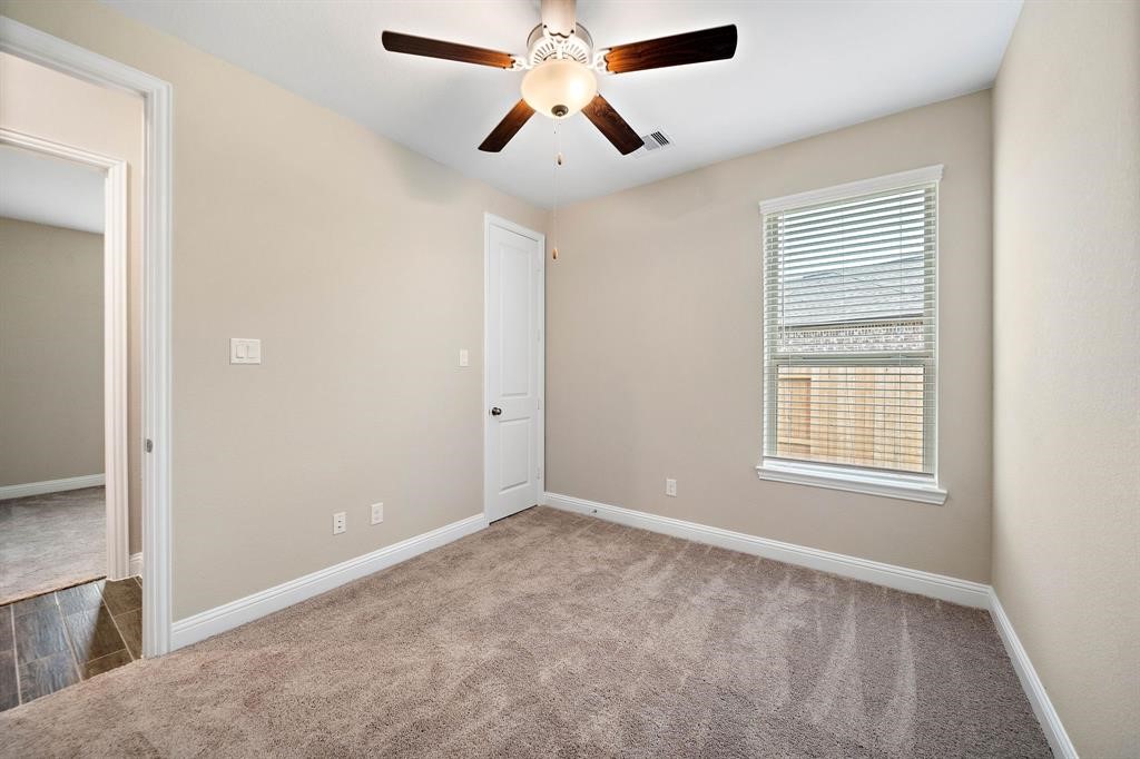 2403 Madera Landing Lane Property Photo 31
