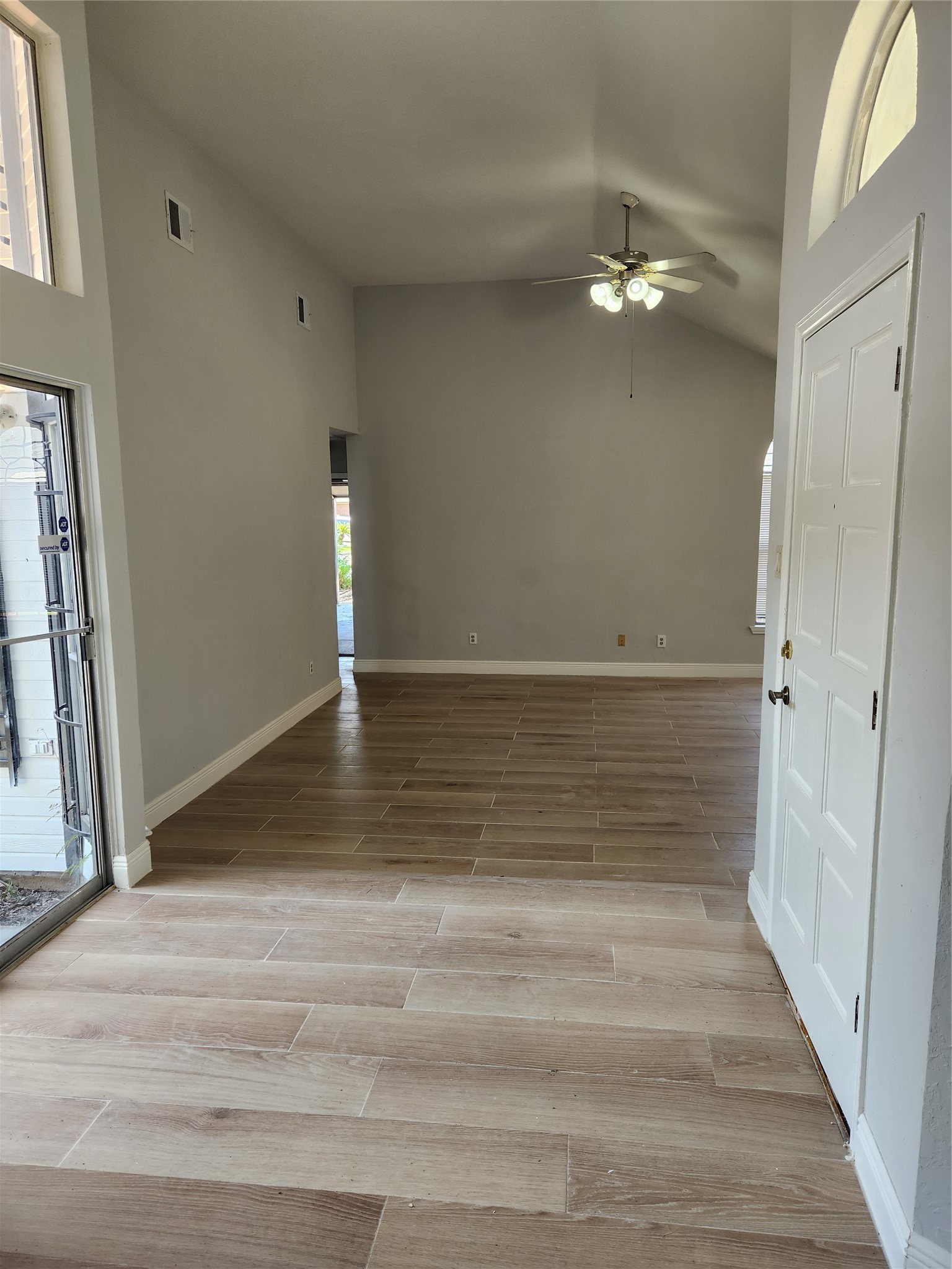 9339 Stonecreek Lane Property Photo 18