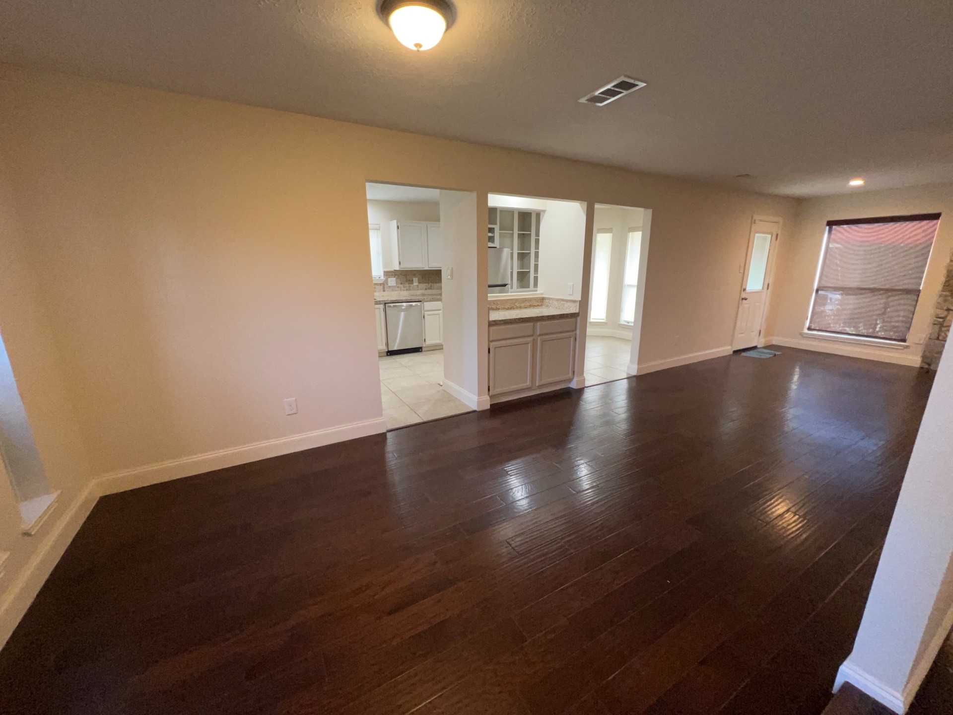 7402 Wood Bluff Boulevard Property Photo 5