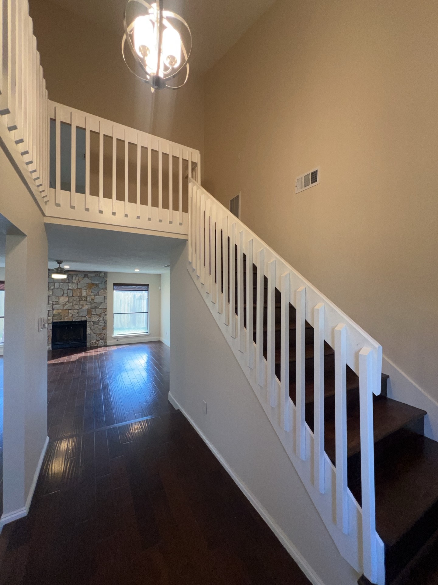 7402 Wood Bluff Boulevard Property Photo 9