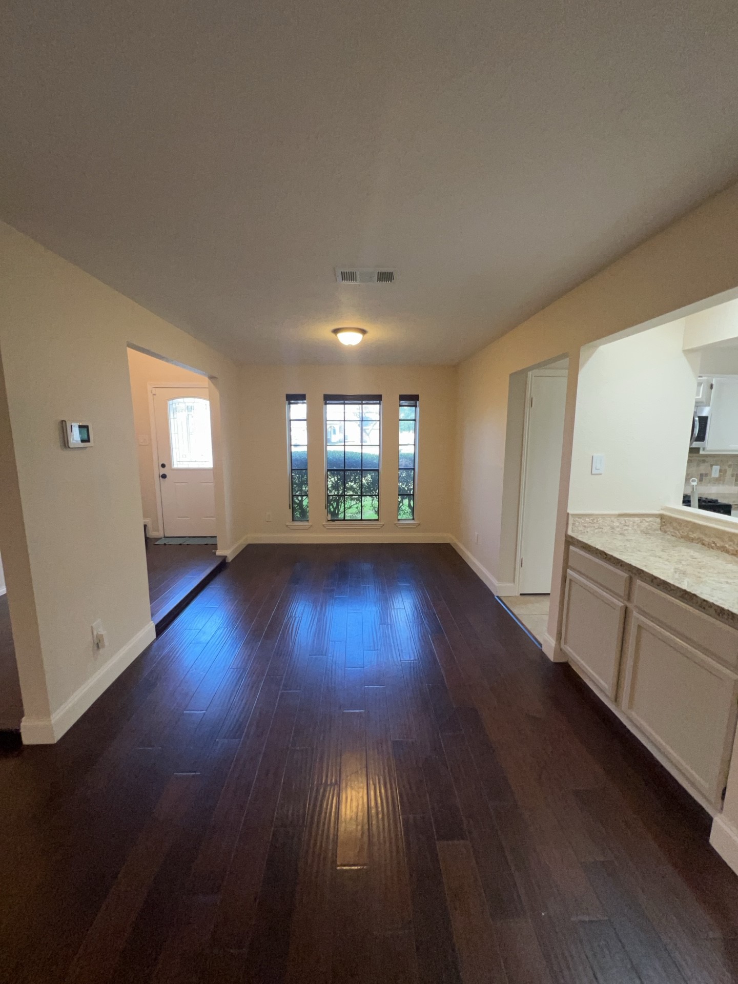 7402 Wood Bluff Boulevard Property Photo 10