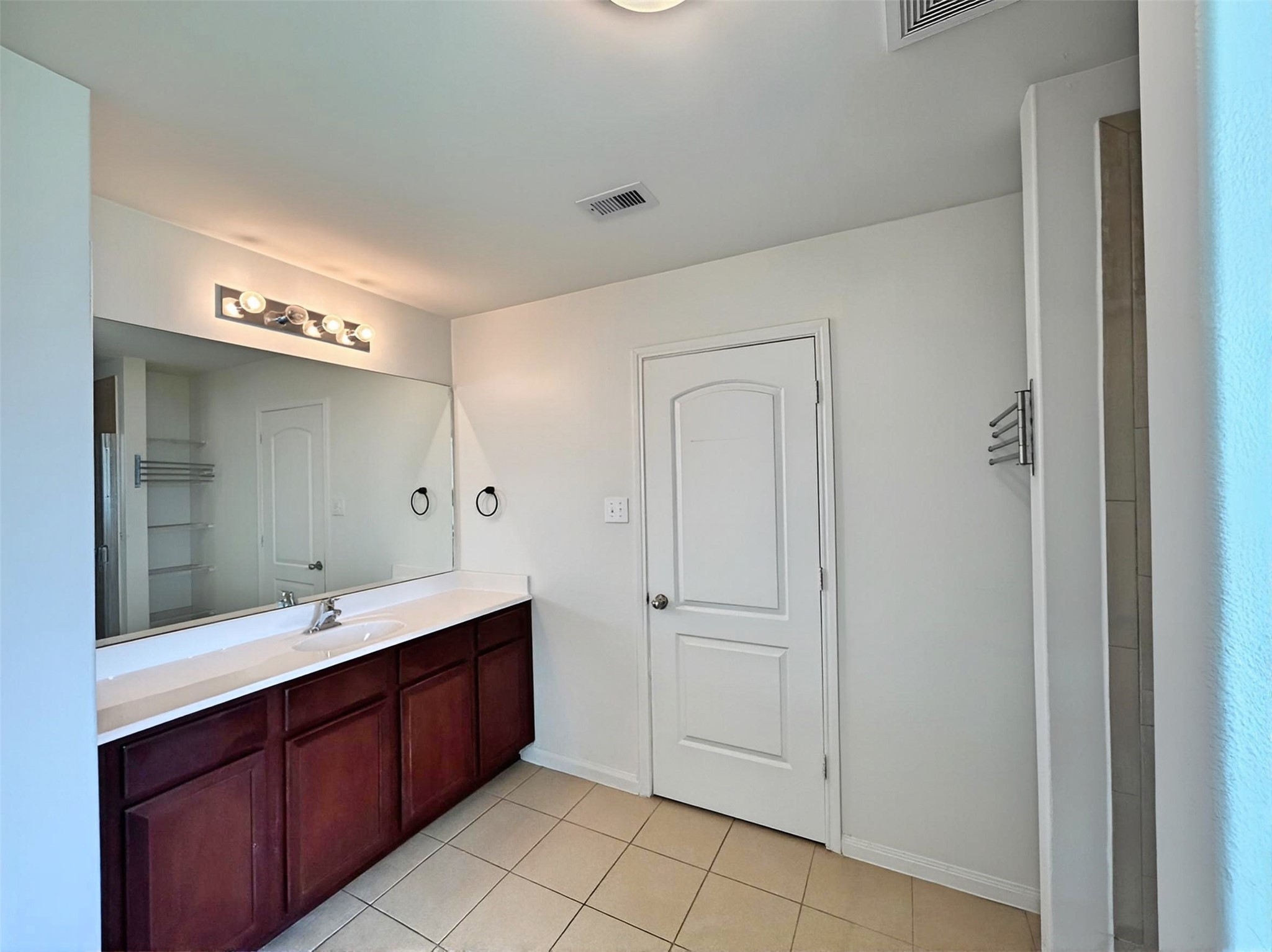 10913 Panther Court Property Photo 10