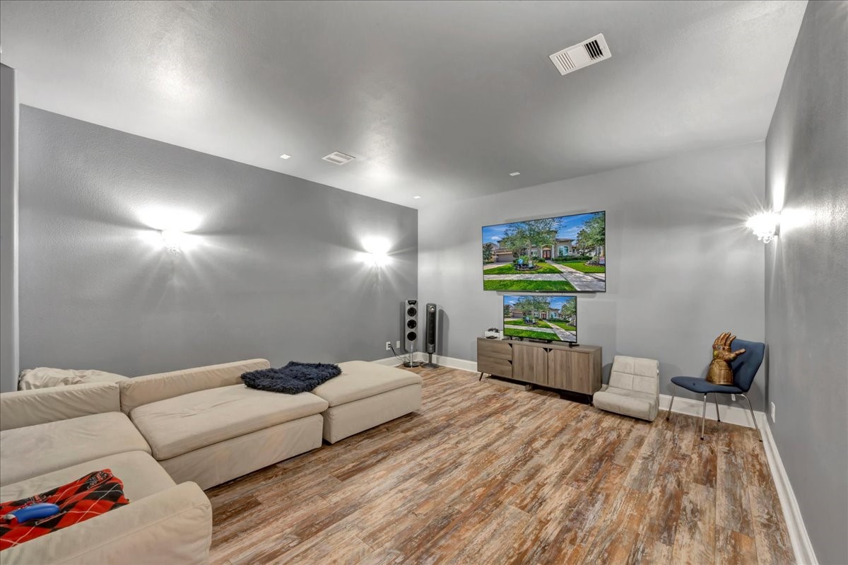 1310 Tamina Pass Lane Property Photo 34