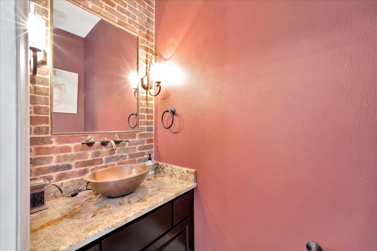 1310 Tamina Pass Lane Property Photo 42