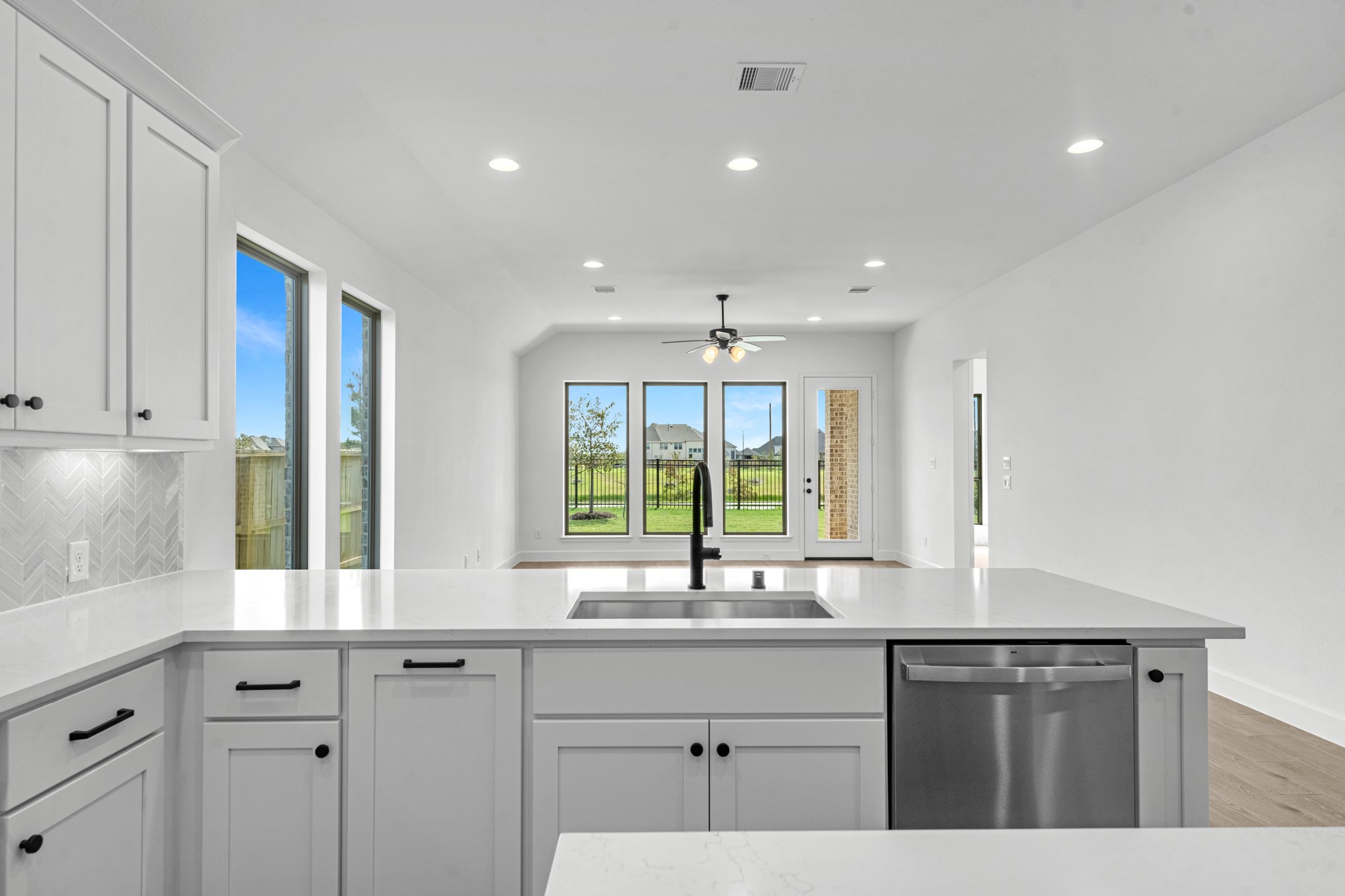 25403 Balsam Run Trail Property Photo 14
