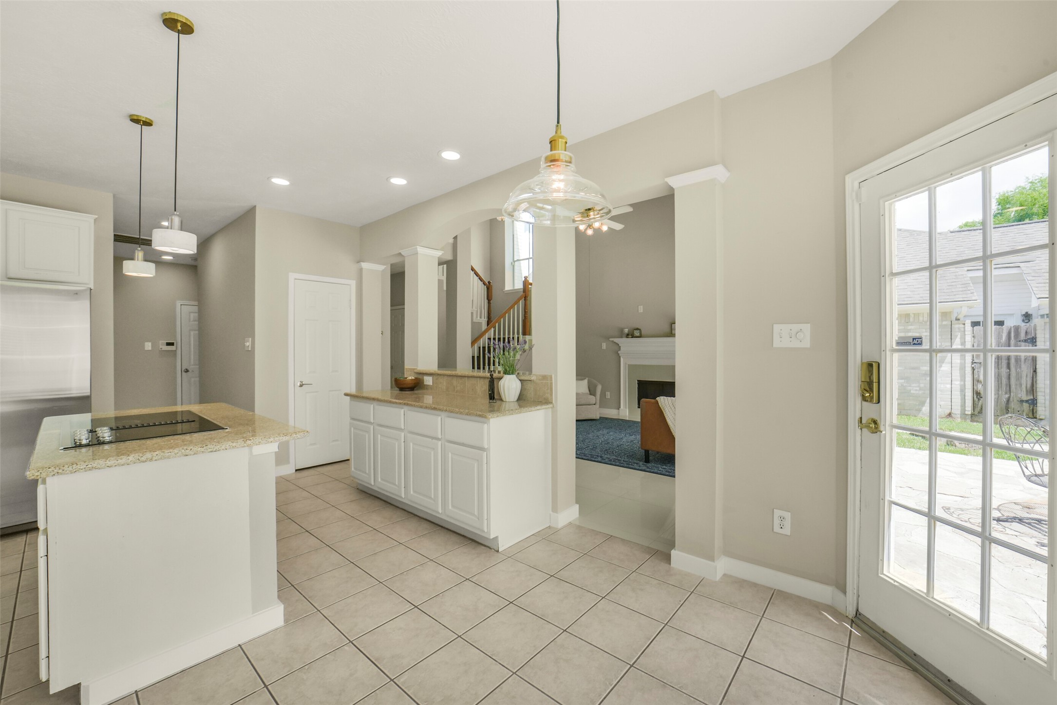 4319 Lakeshore Forest Drive Property Photo 22