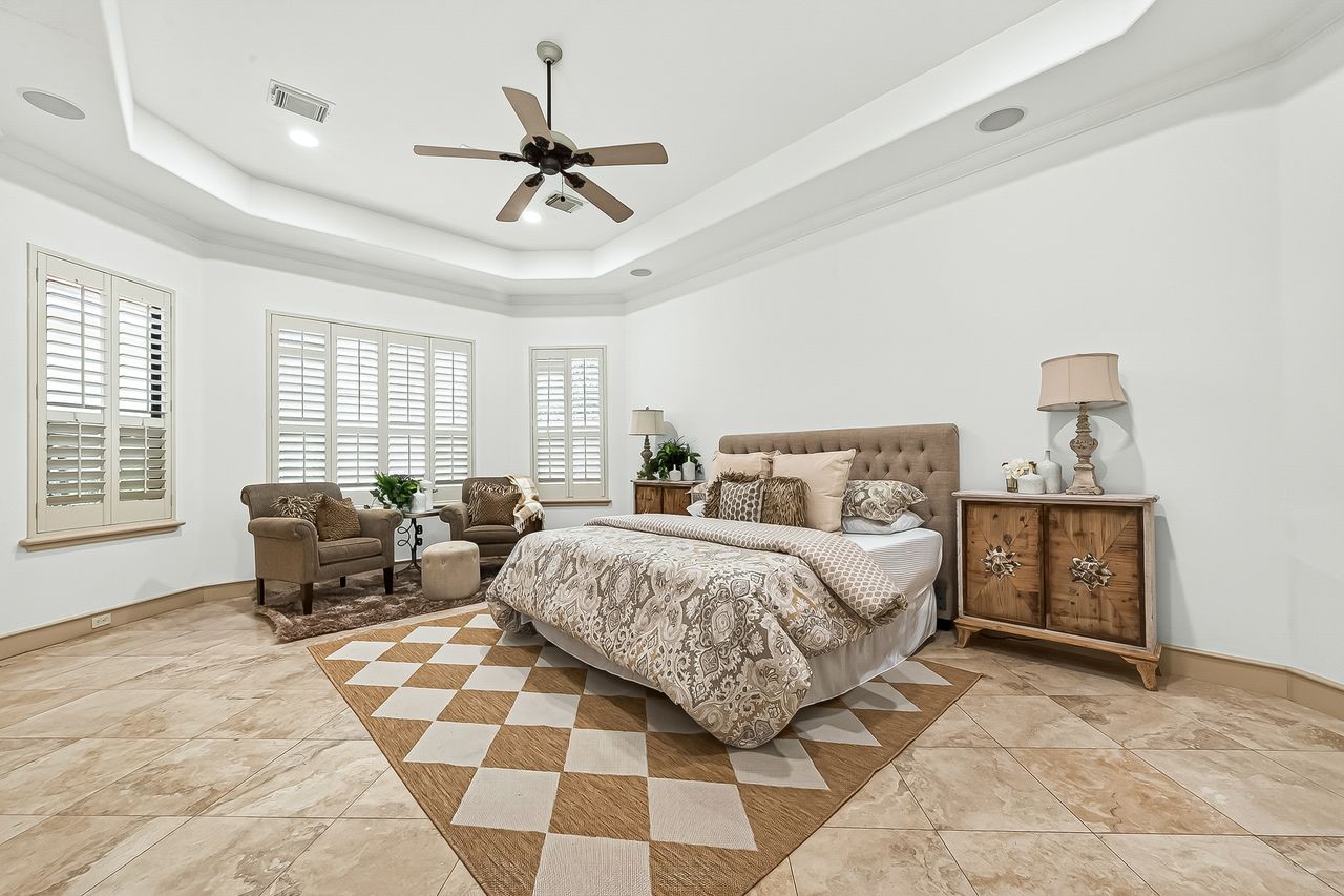 16610 Champagne Falls Court Property Photo 20