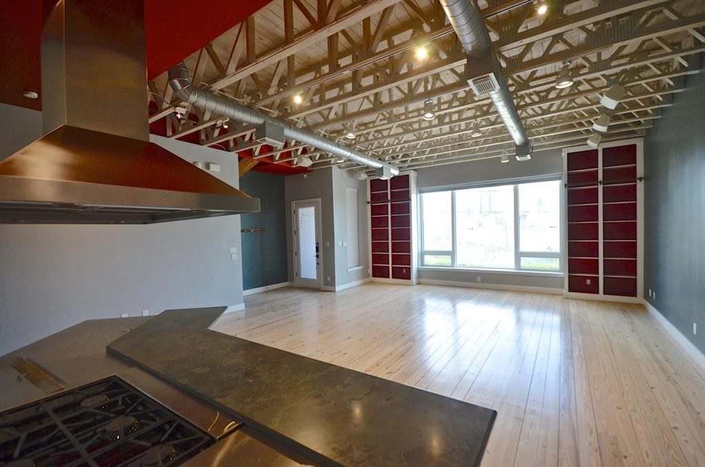 1324 Taft Street Property Photo 14