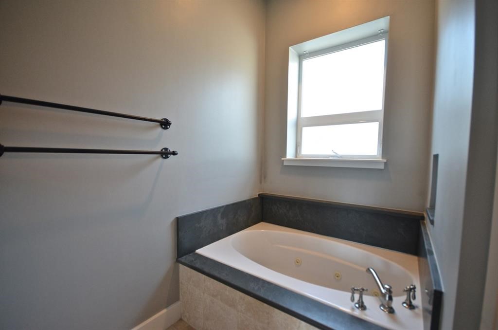 1324 Taft Street Property Photo 31