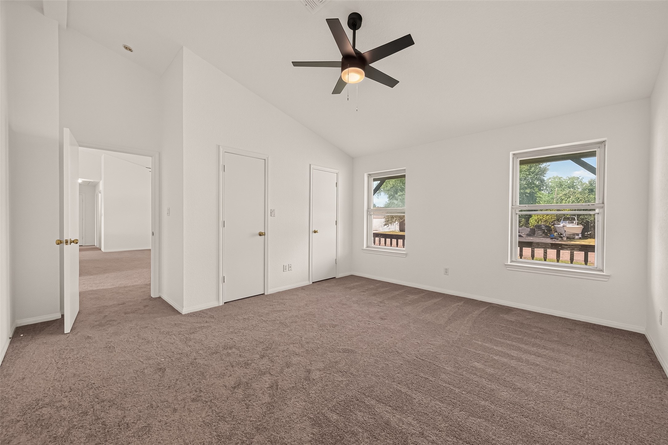 831 Easy St Property Photo 31
