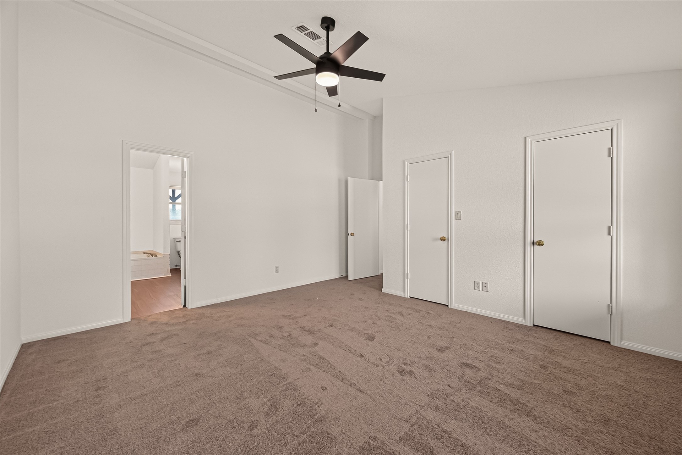 831 Easy St Property Photo 32