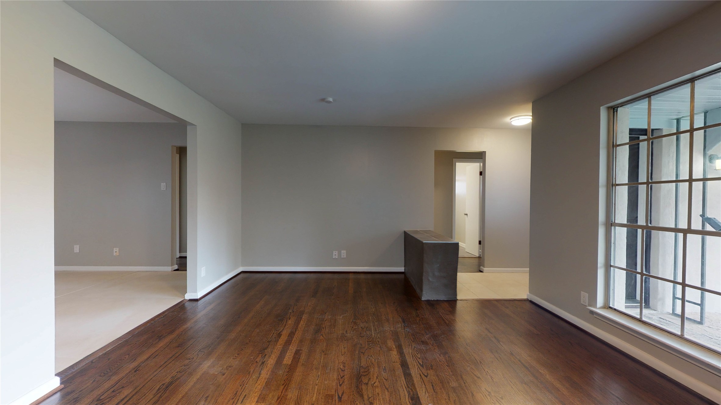 941 W 17th Street Property Photo 12
