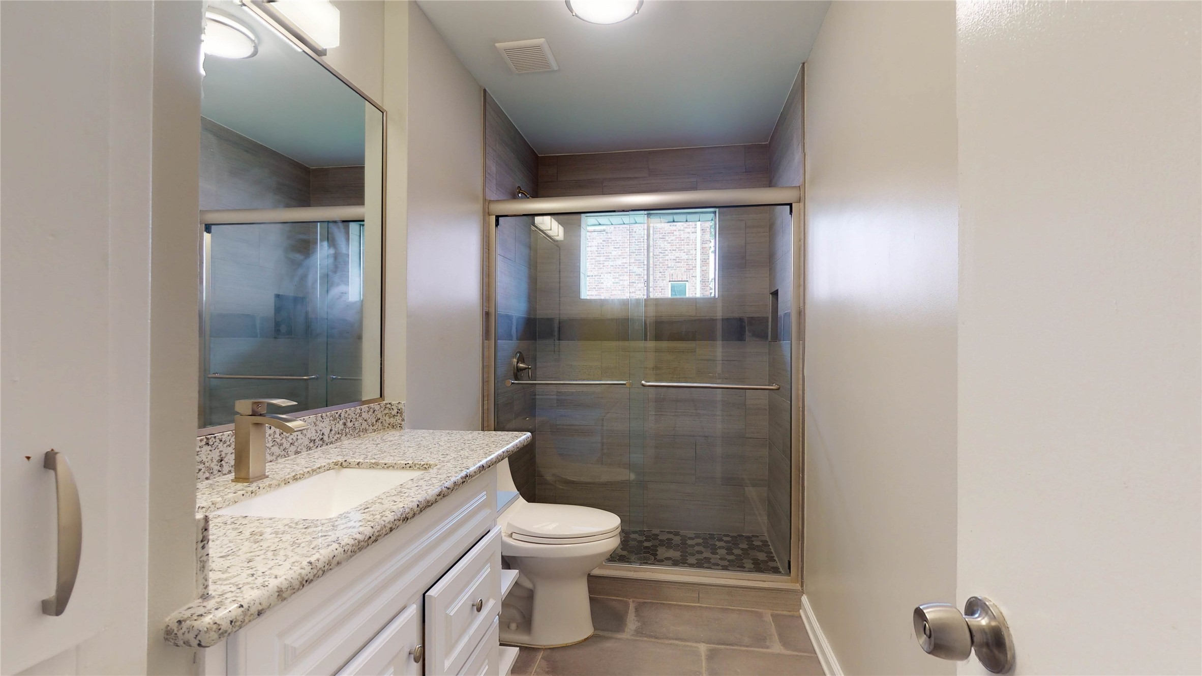 941 W 17th Street Property Photo 32