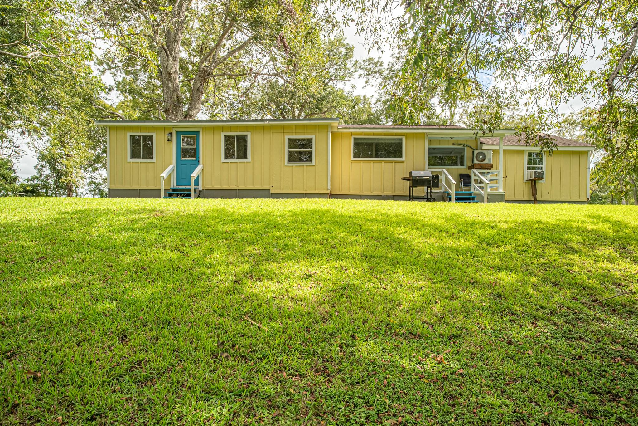 387 County Road 268 Property Photo 26