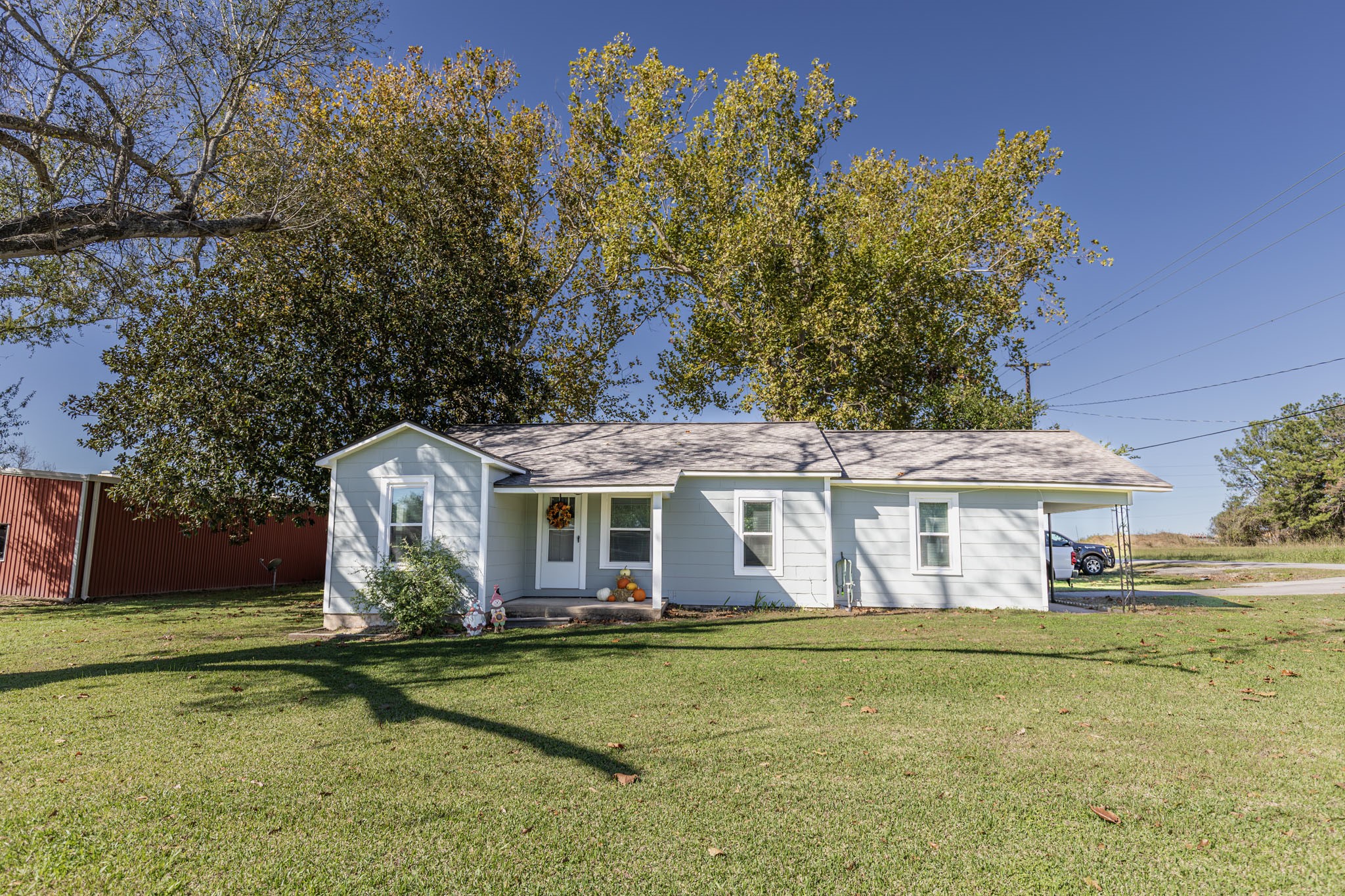 101 W Hacienda Street Property Photo 1