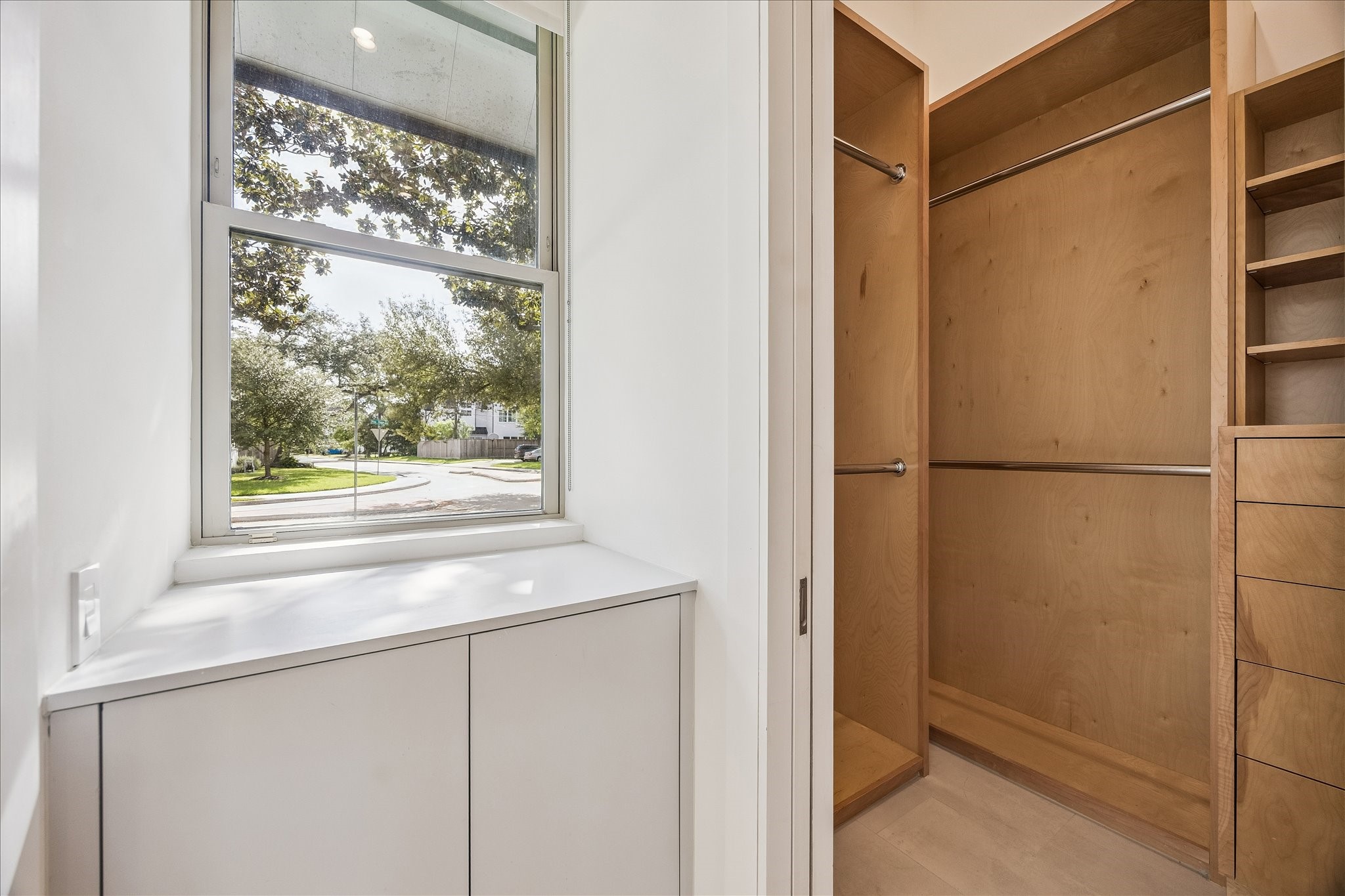 1601 Pine Chase Drive Property Photo 23