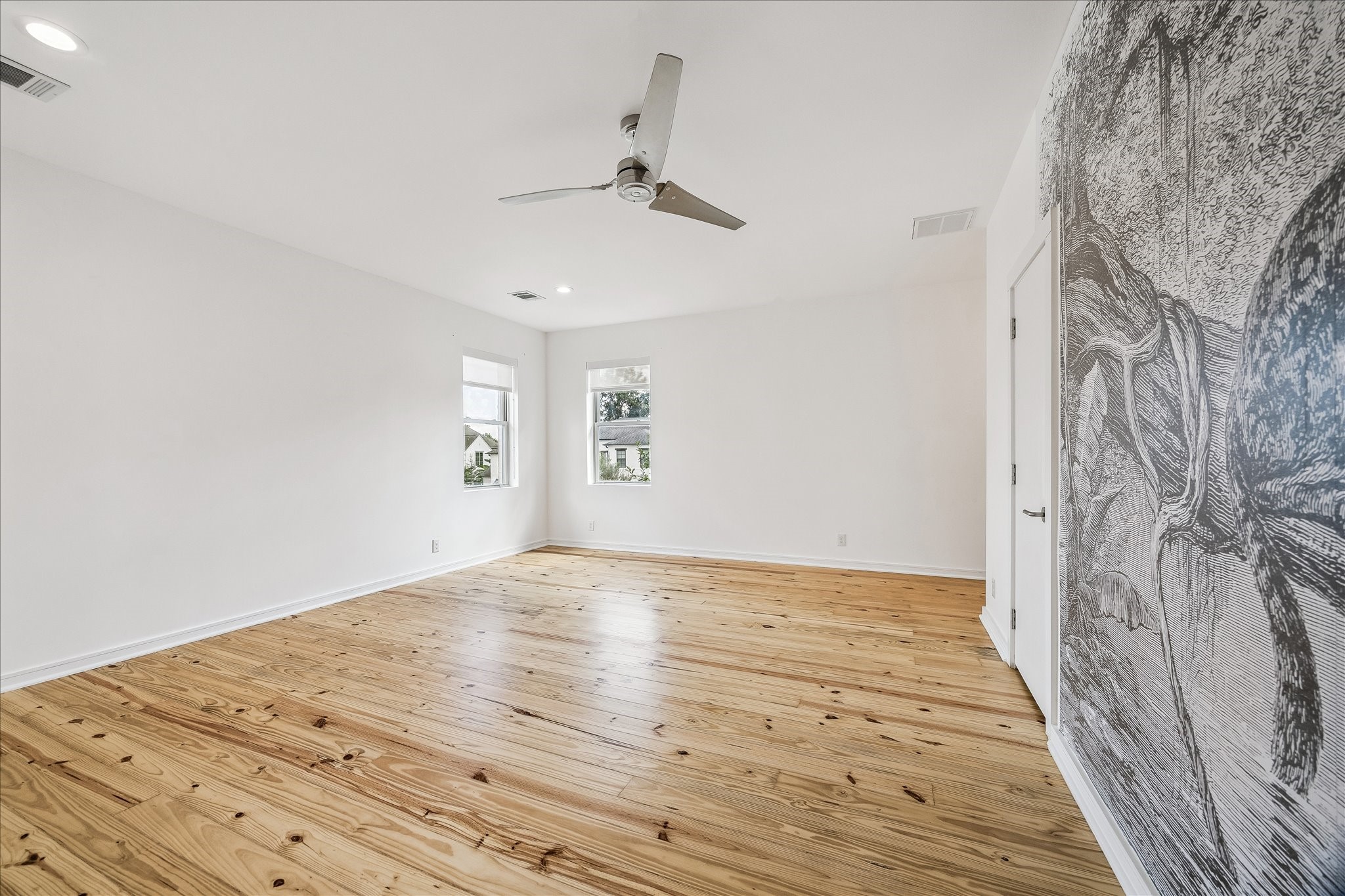 1601 Pine Chase Drive Property Photo 32
