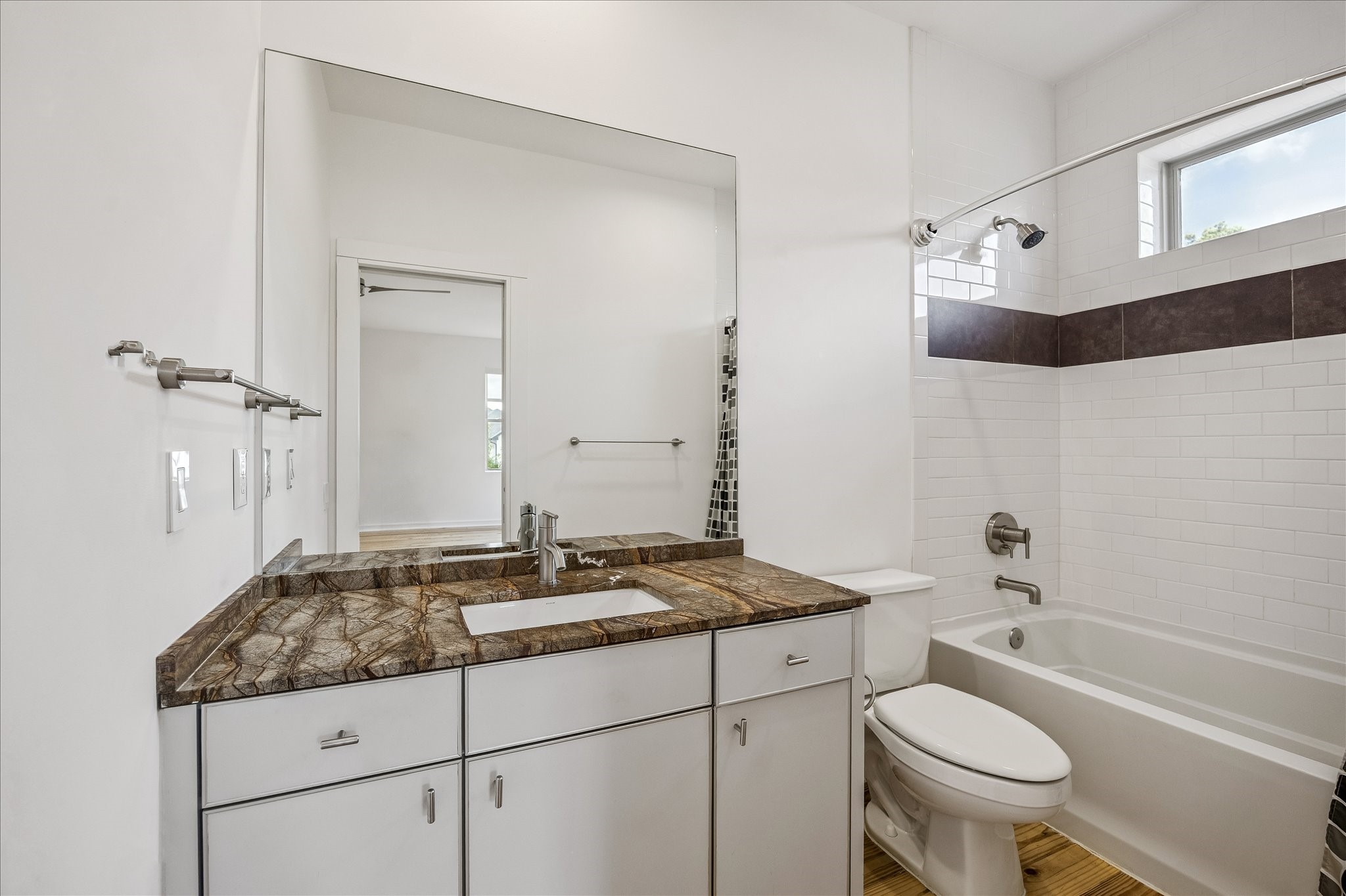 1601 Pine Chase Drive Property Photo 33