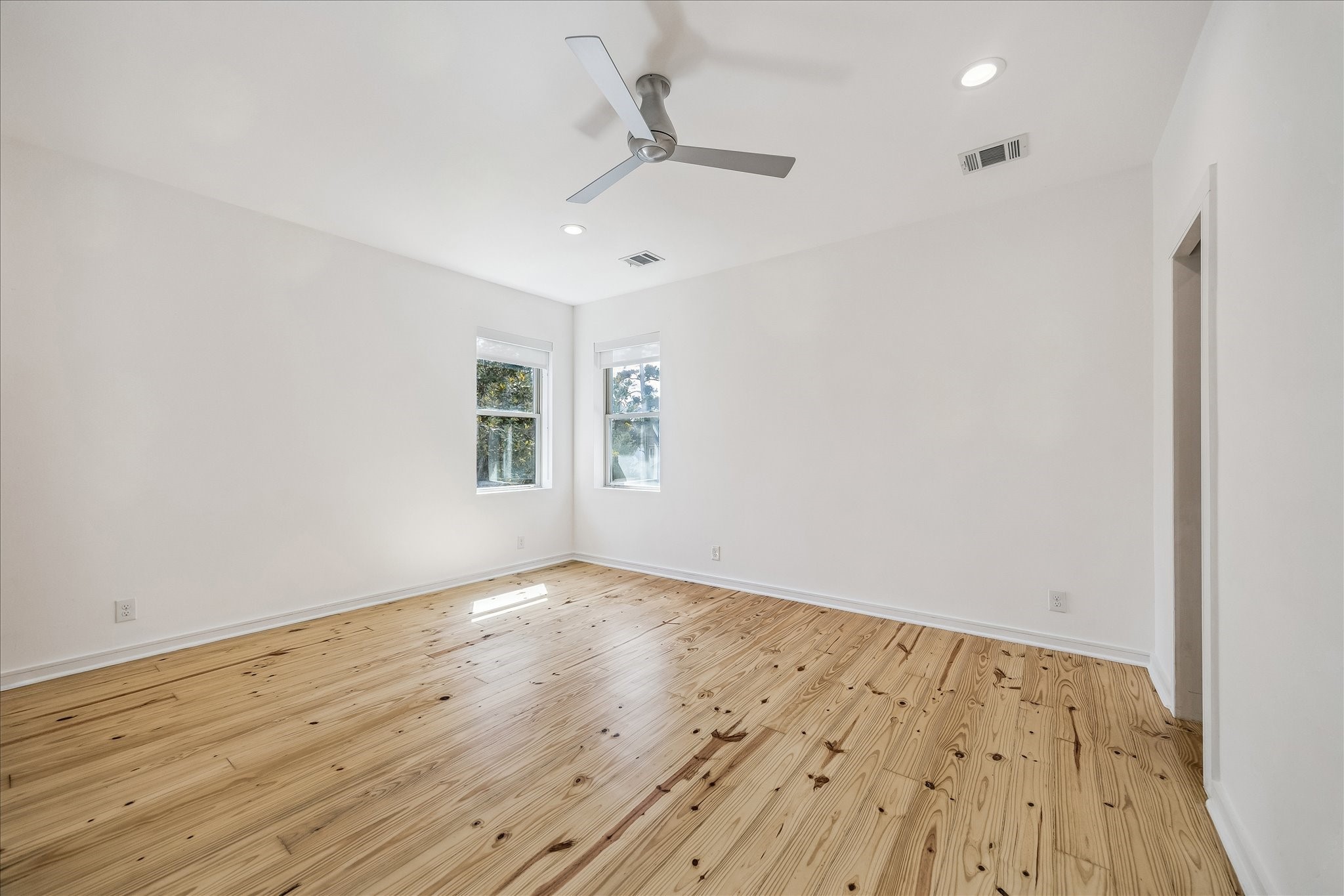 1601 Pine Chase Drive Property Photo 39