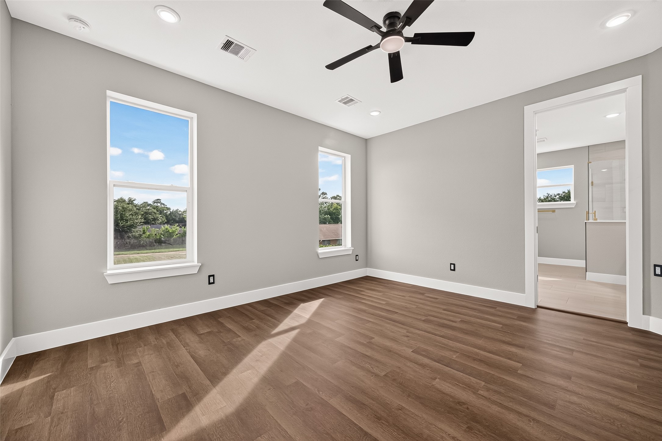 703 Carol Lynn Drive A/b Property Photo 19