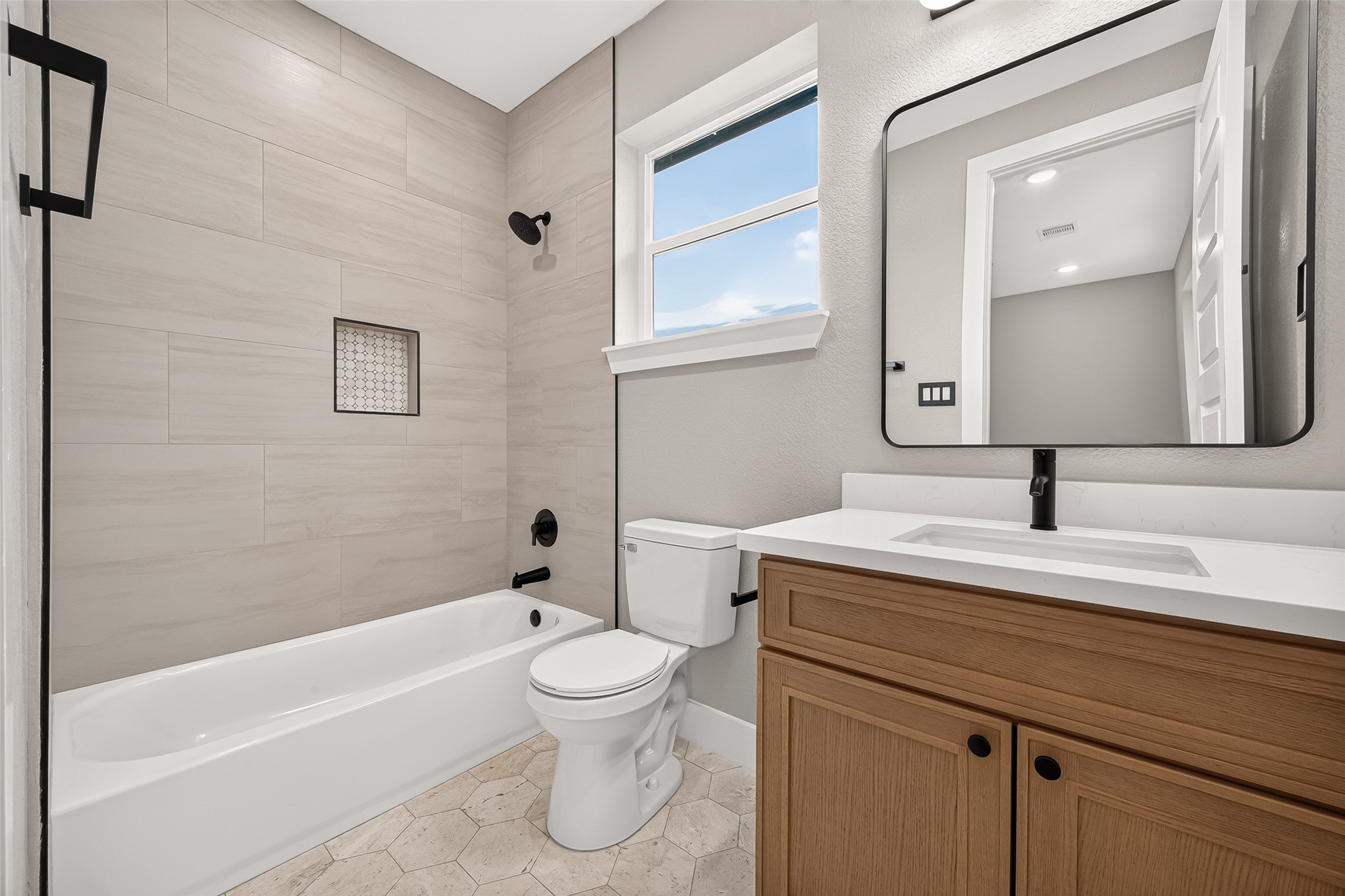 703 Carol Lynn Drive A/b Property Photo 27