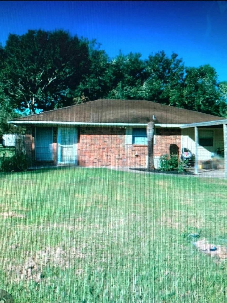 407 Avenue C, Markham Tx 77456 Property Photo 1