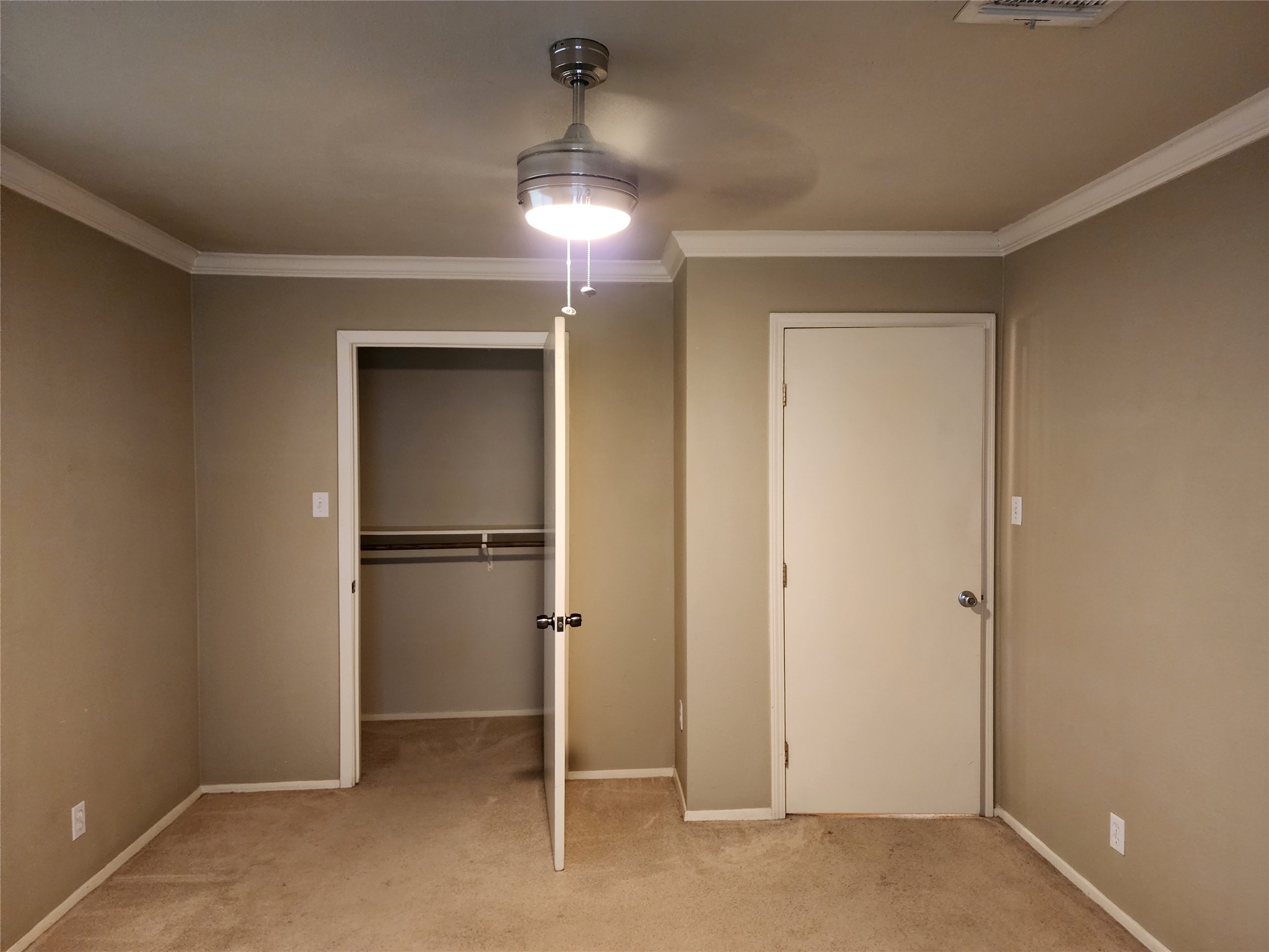 407 Avenue C Property Photo 12