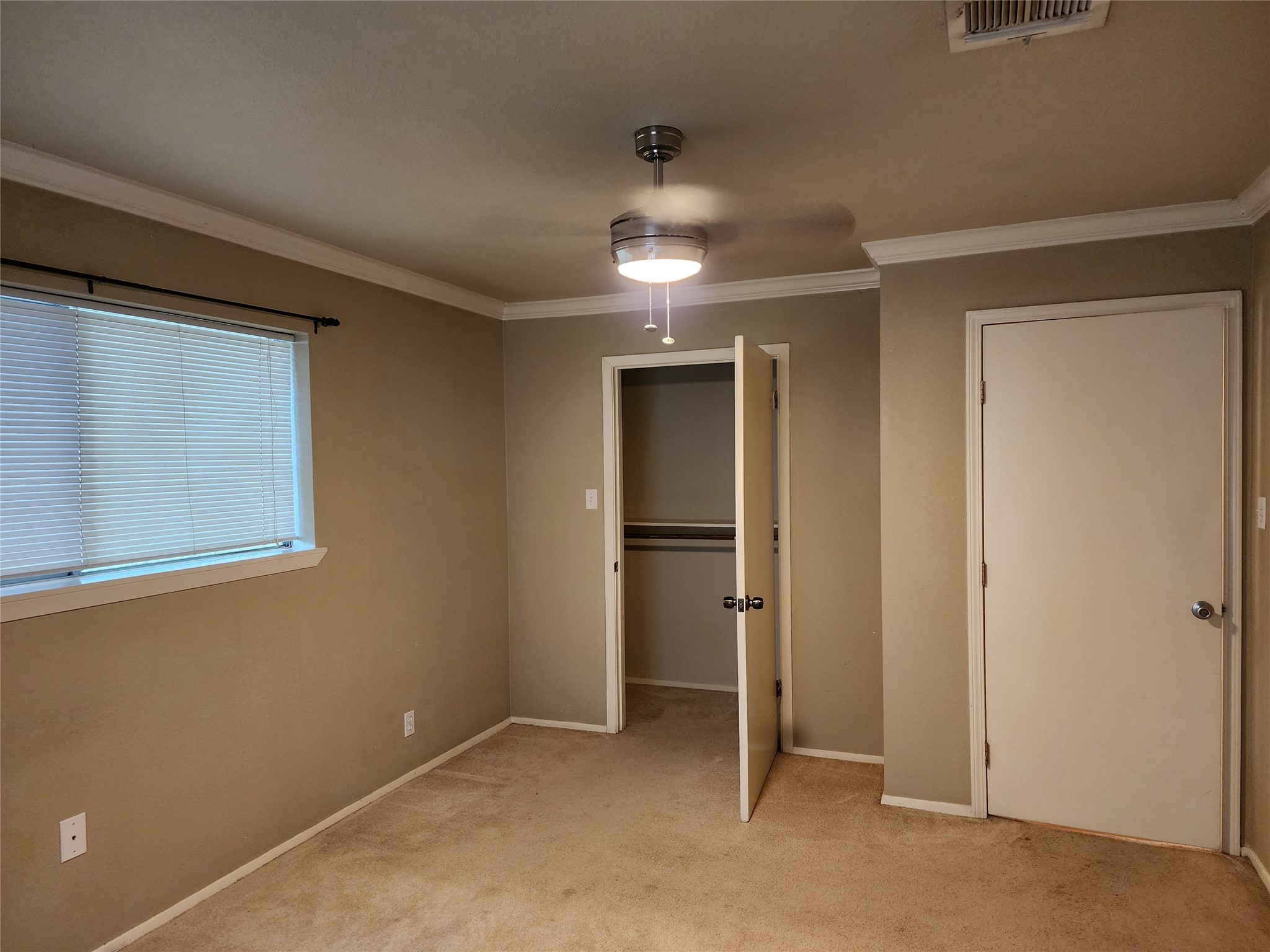 407 Avenue C Property Photo 13