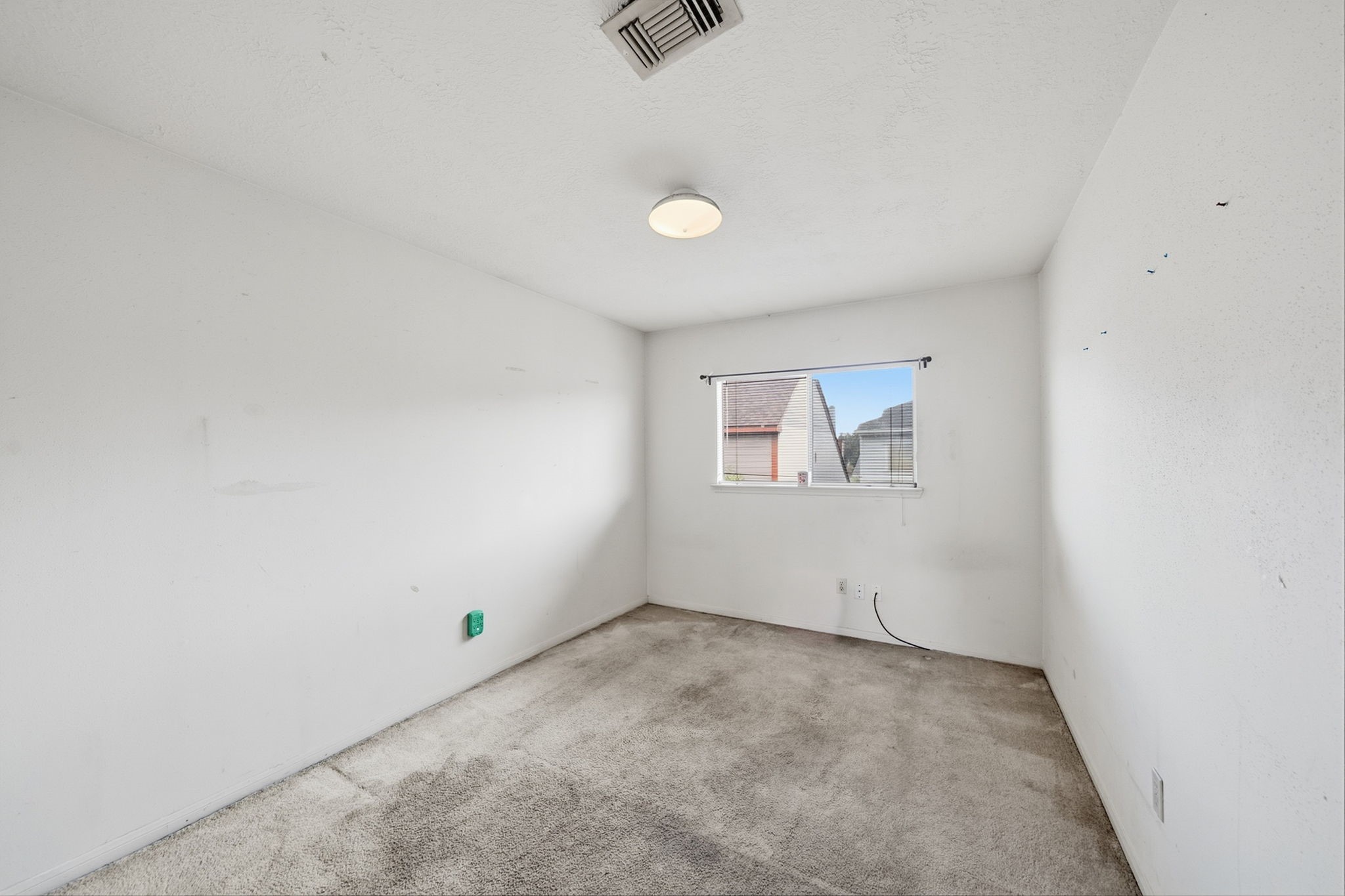 6438 Chatham Island Lane Property Photo 18