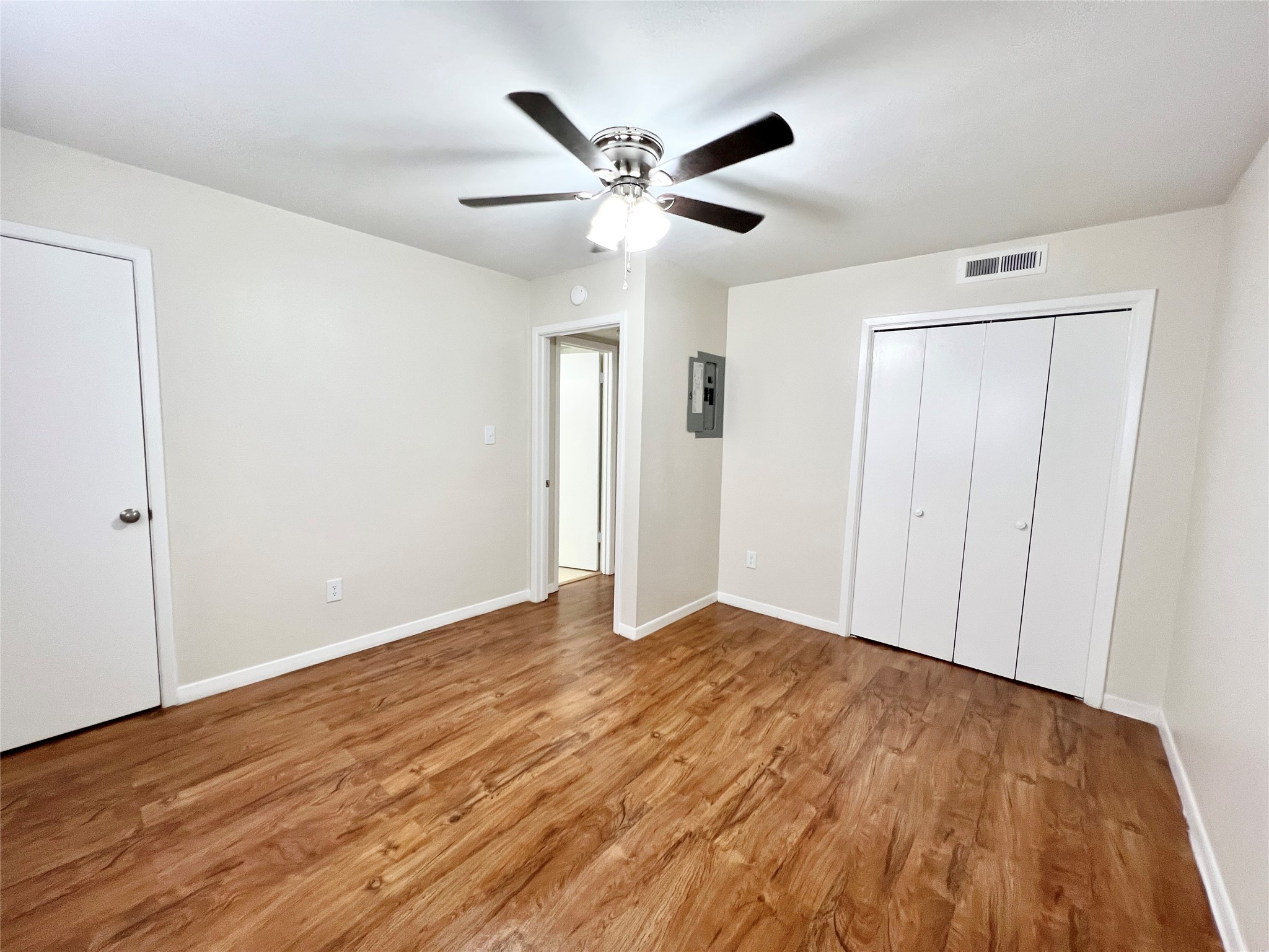 2400 5th Street 21 Property Photo 7