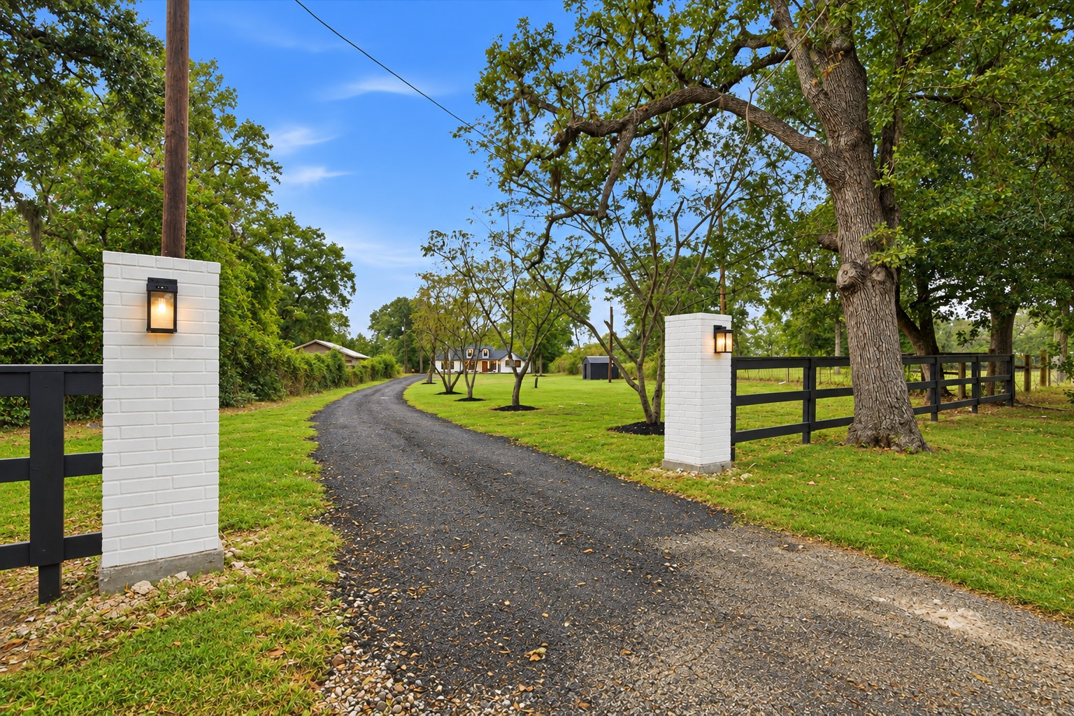 22177 Fm 359 Road Property Photo 2