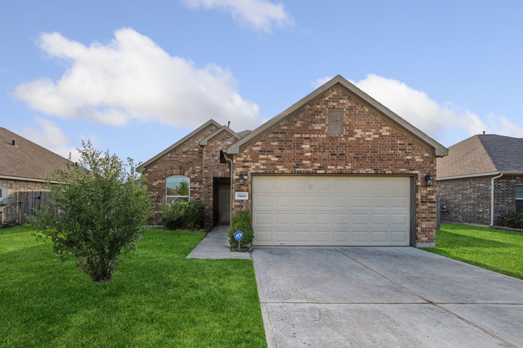 15620 All Star Drive Property Photo 1