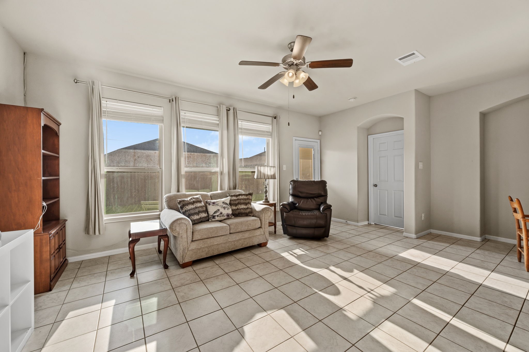 15620 All Star Drive Property Photo 9