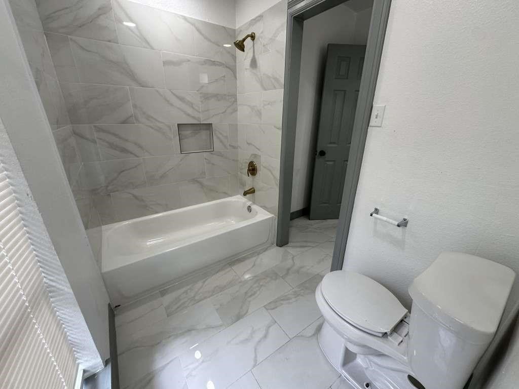 5850 Paisley Street Property Photo 12